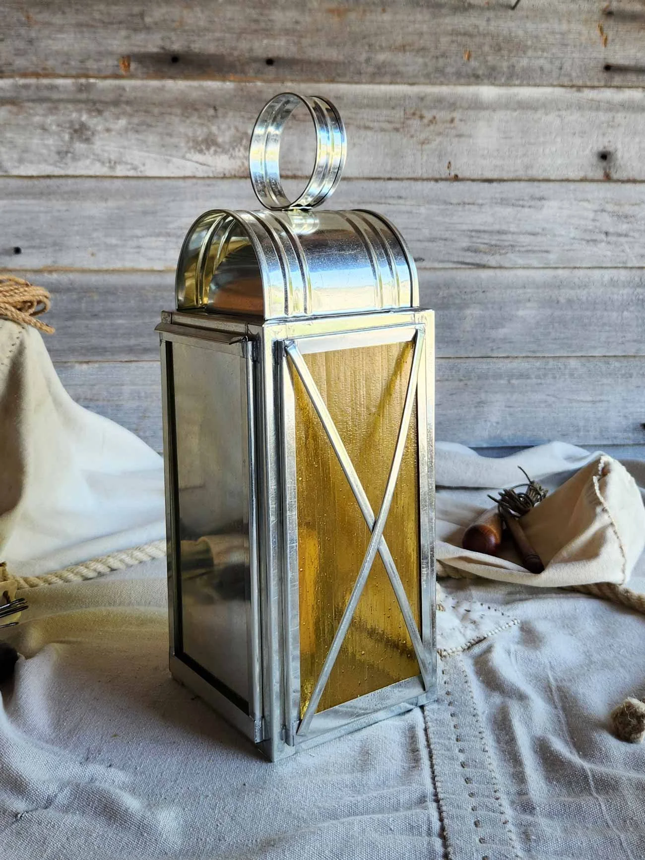 Shiny-Civil-War-Lantern-52612-web-3.jpg