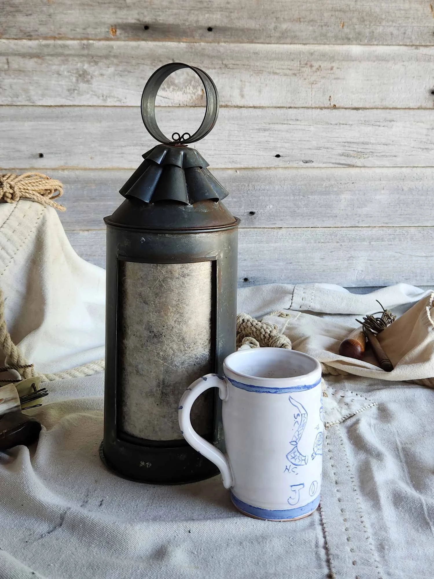 Antiqued-Civil-War-Dark-Lantern-52606-web-1.jpg