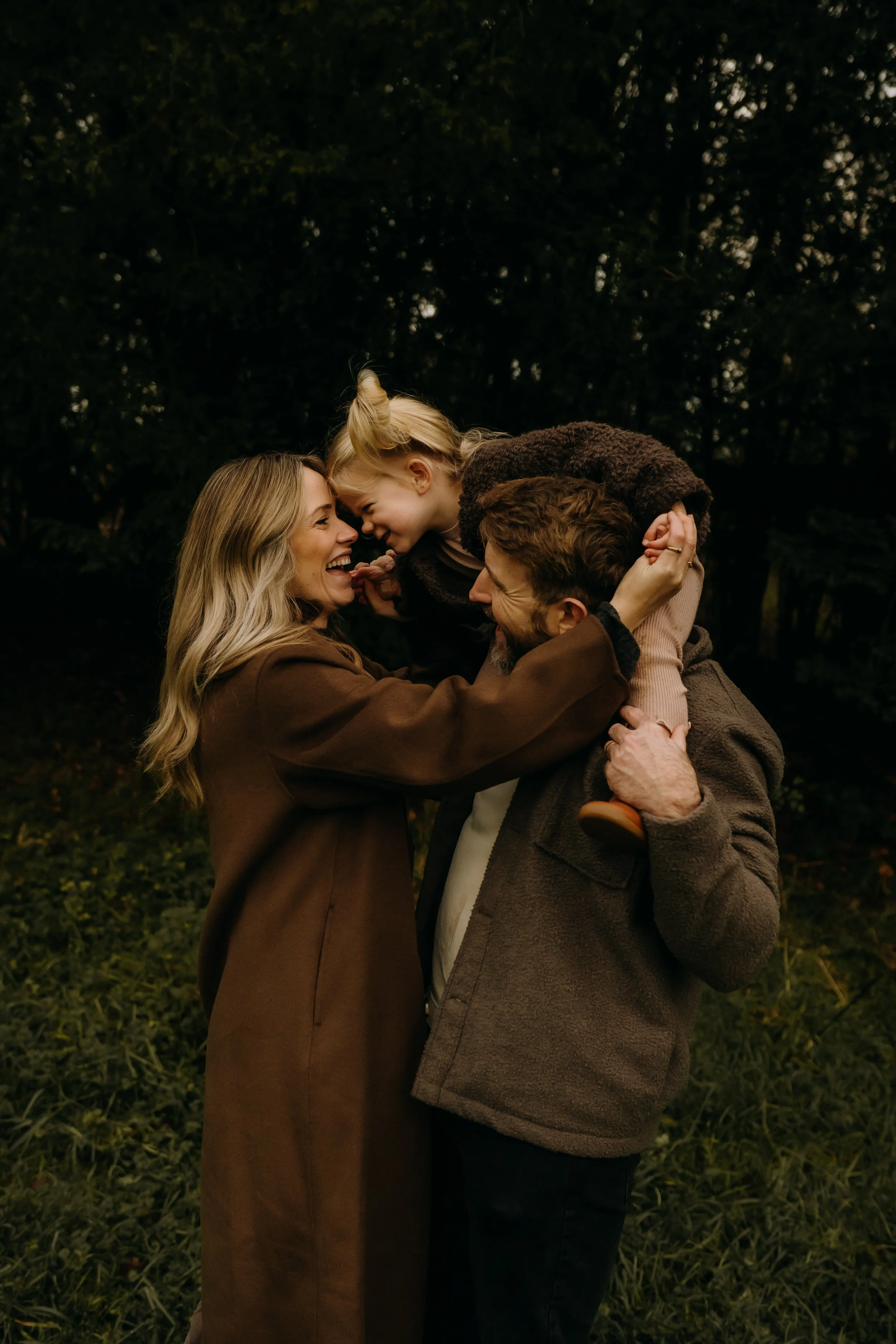 6-12-25-Maisie-Banks-Photography-Family-Photography-Autumn-Mini-Vicki-Puttick-32.jpg