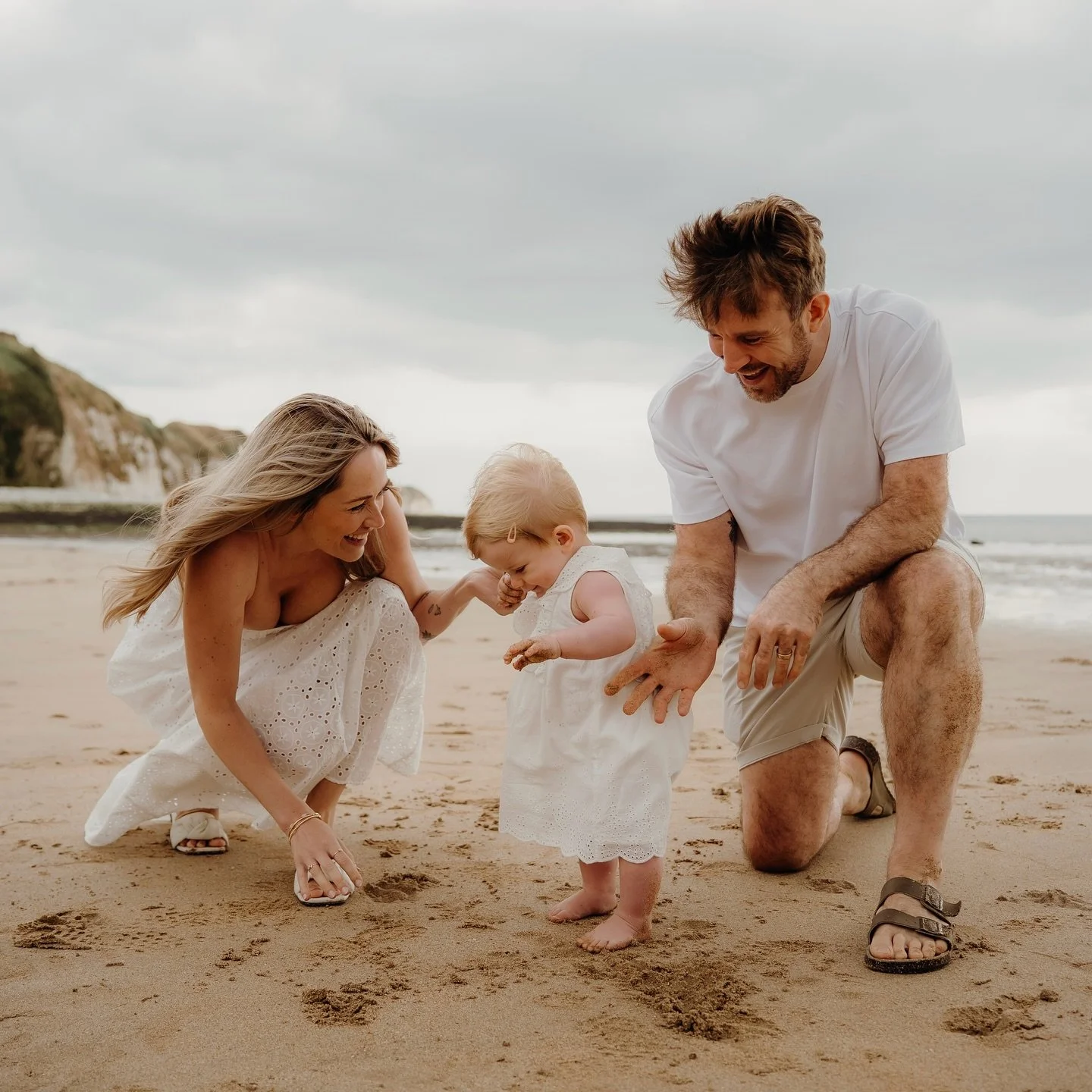 August memories of this beautiful mini session, 
capturing a precious time for Madeline &amp; her family as she turned 1. ✨

My mini session packages are an hour long and include thirty digital images hand-edited in both colour and black &amp; white 