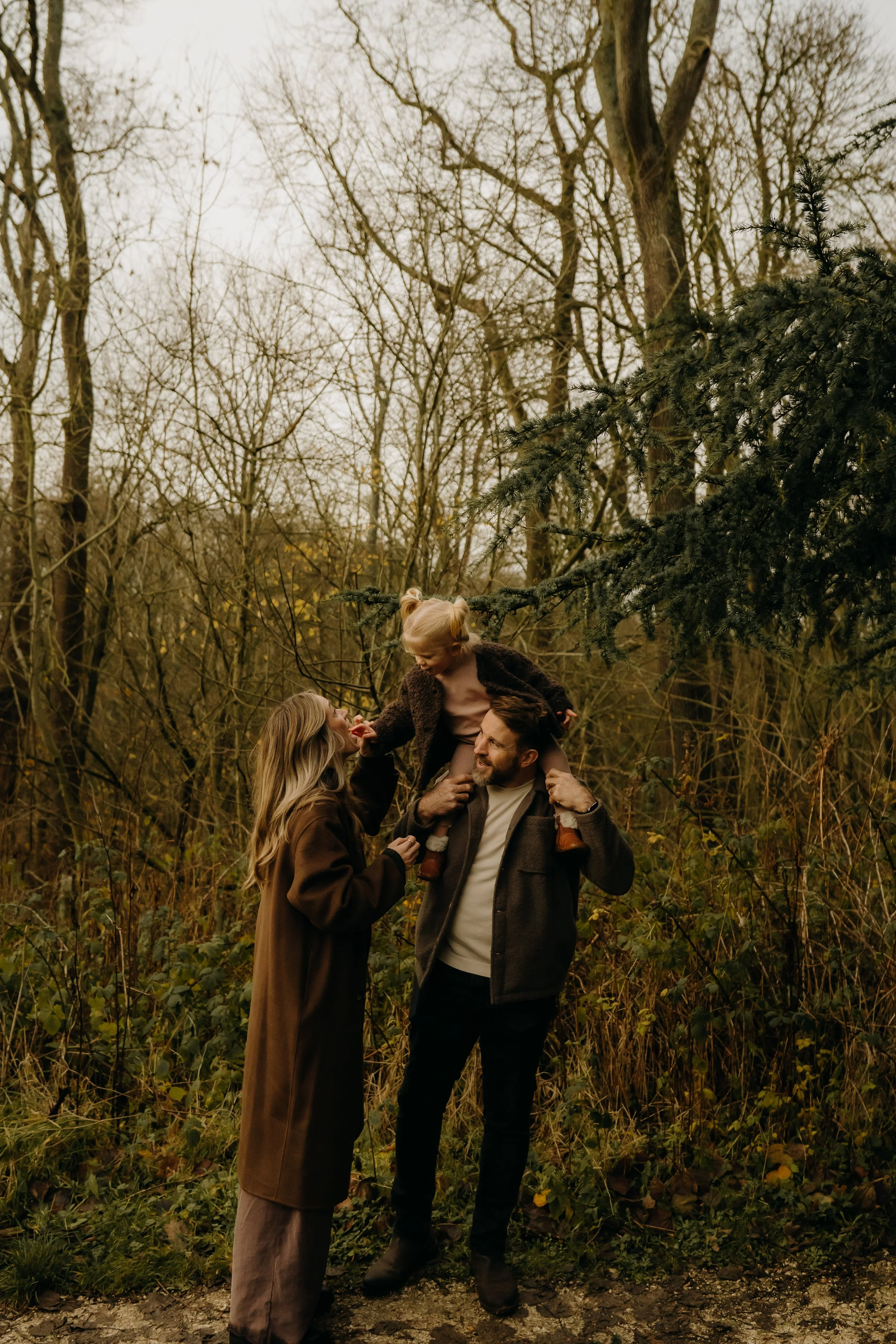 6-12-25-Maisie-Banks-Photography-Family-Photography-Autumn-Mini-Vicki-Puttick-15.jpg
