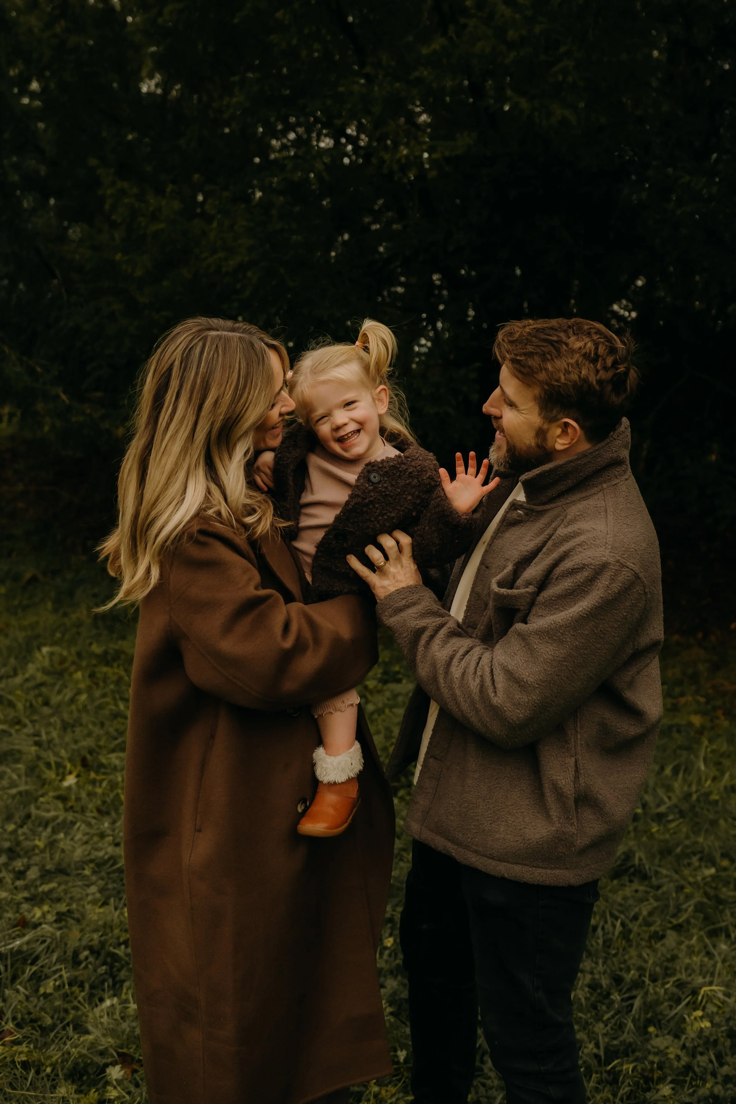 6-12-25-Maisie-Banks-Photography-Family-Photography-Autumn-Mini-Vicki-Puttick-27.jpg