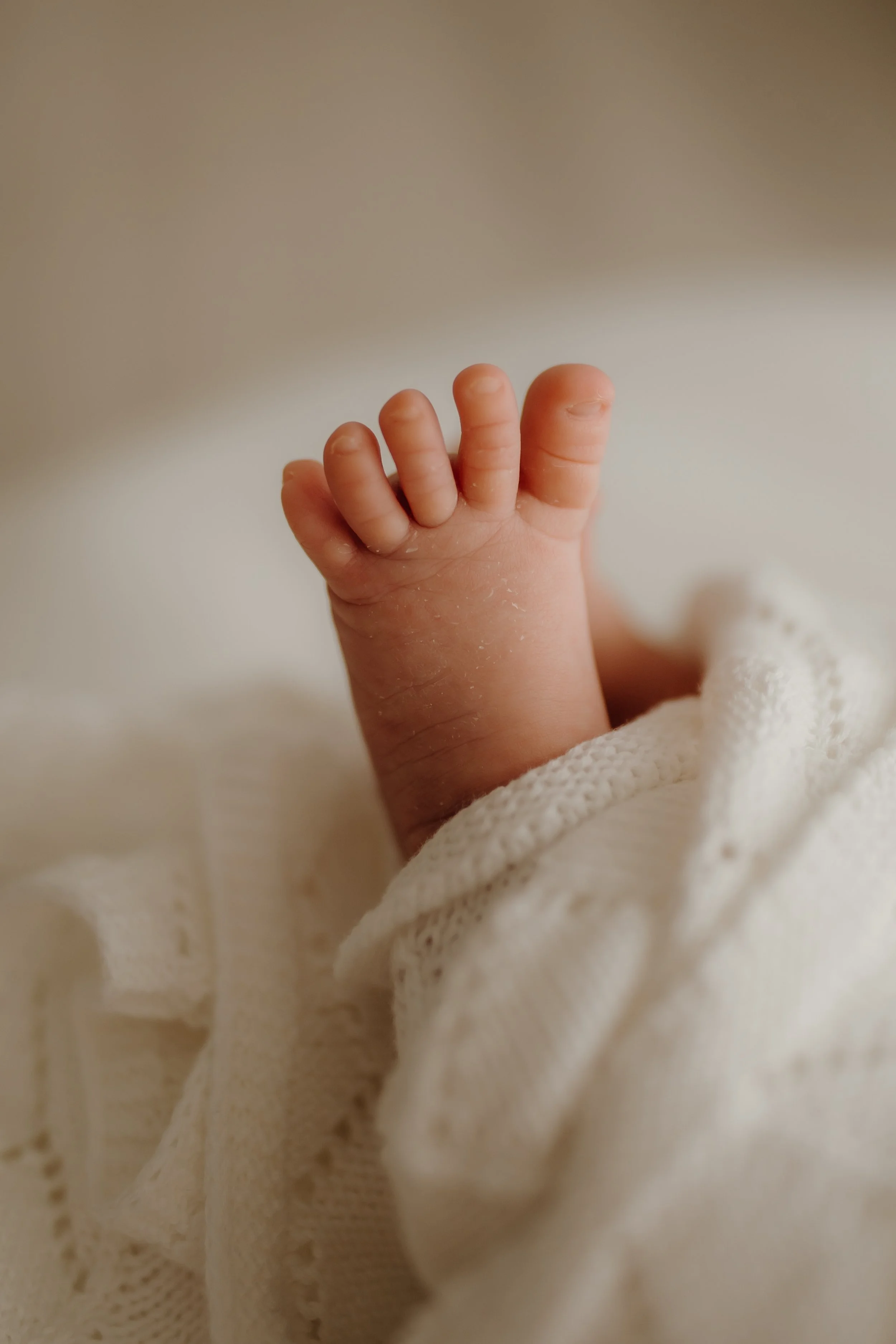 21-6-25-Maisie-Banks-Photography-Newborn-Photography-Hattie-Newborn-31.jpg