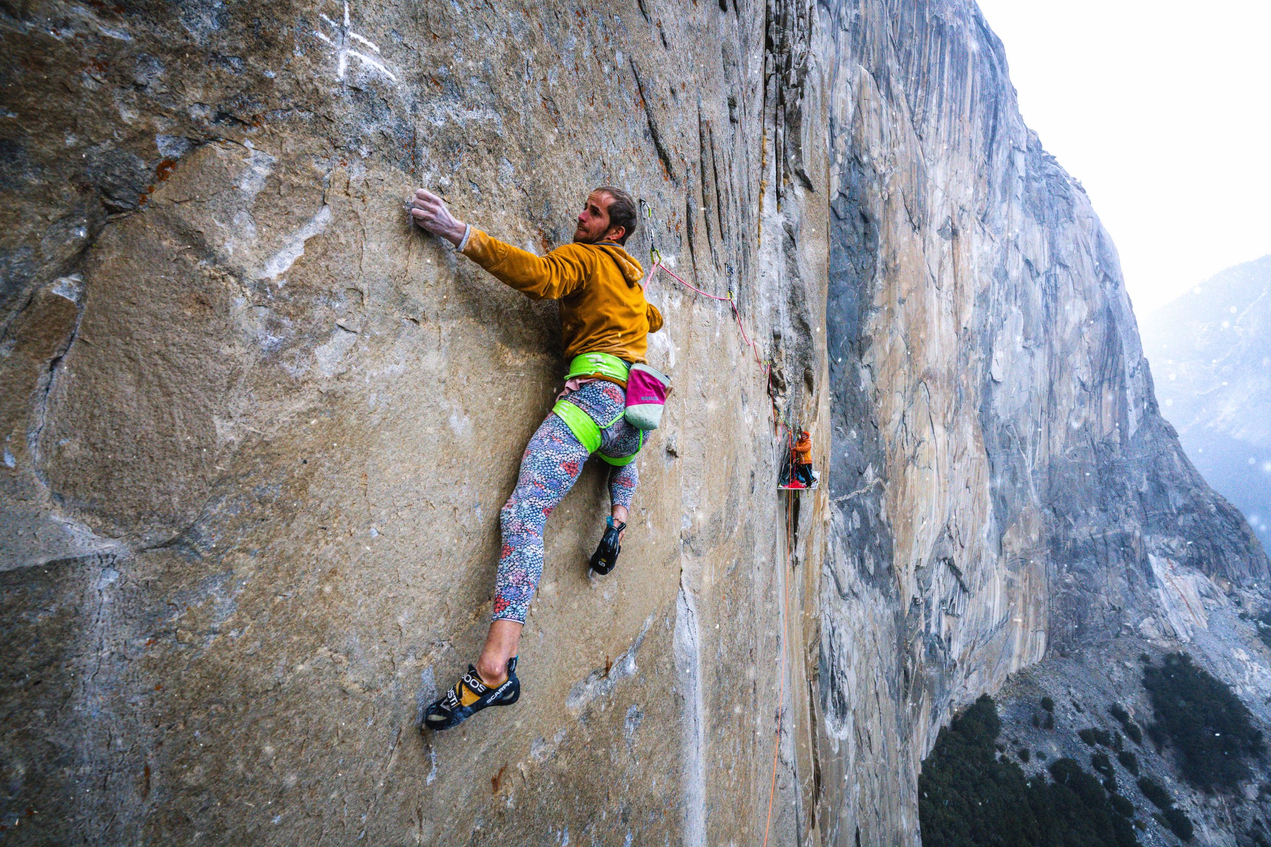 250125_DawnWall_P14Send (909).jpg