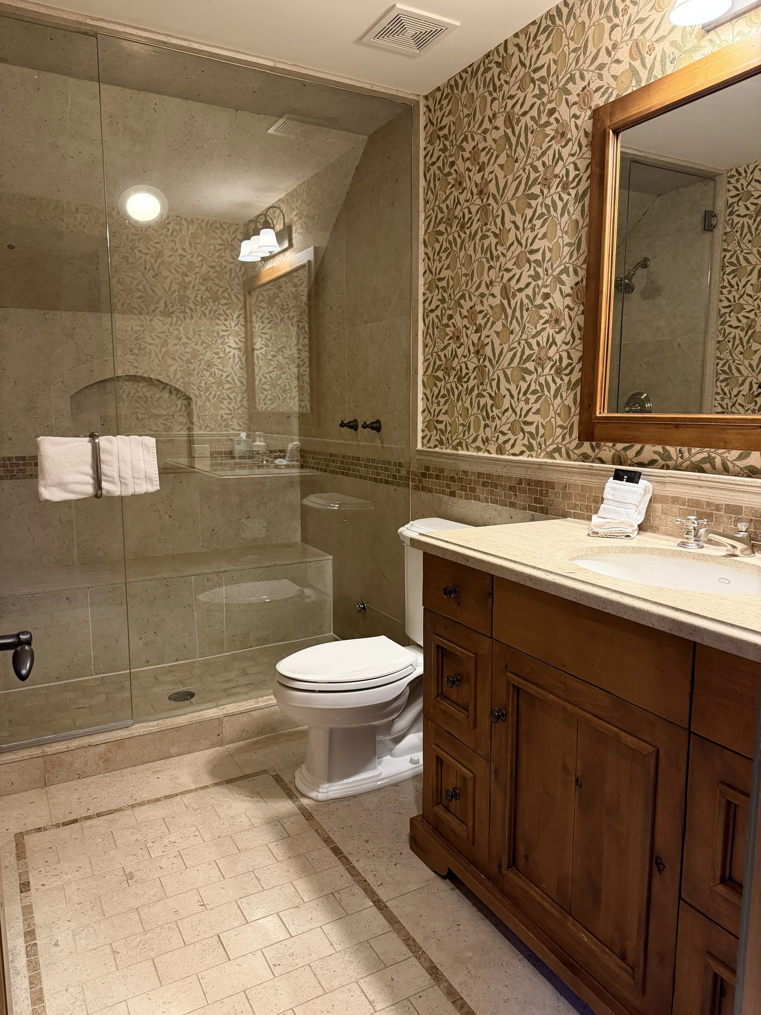 Garage Suite Bathroom