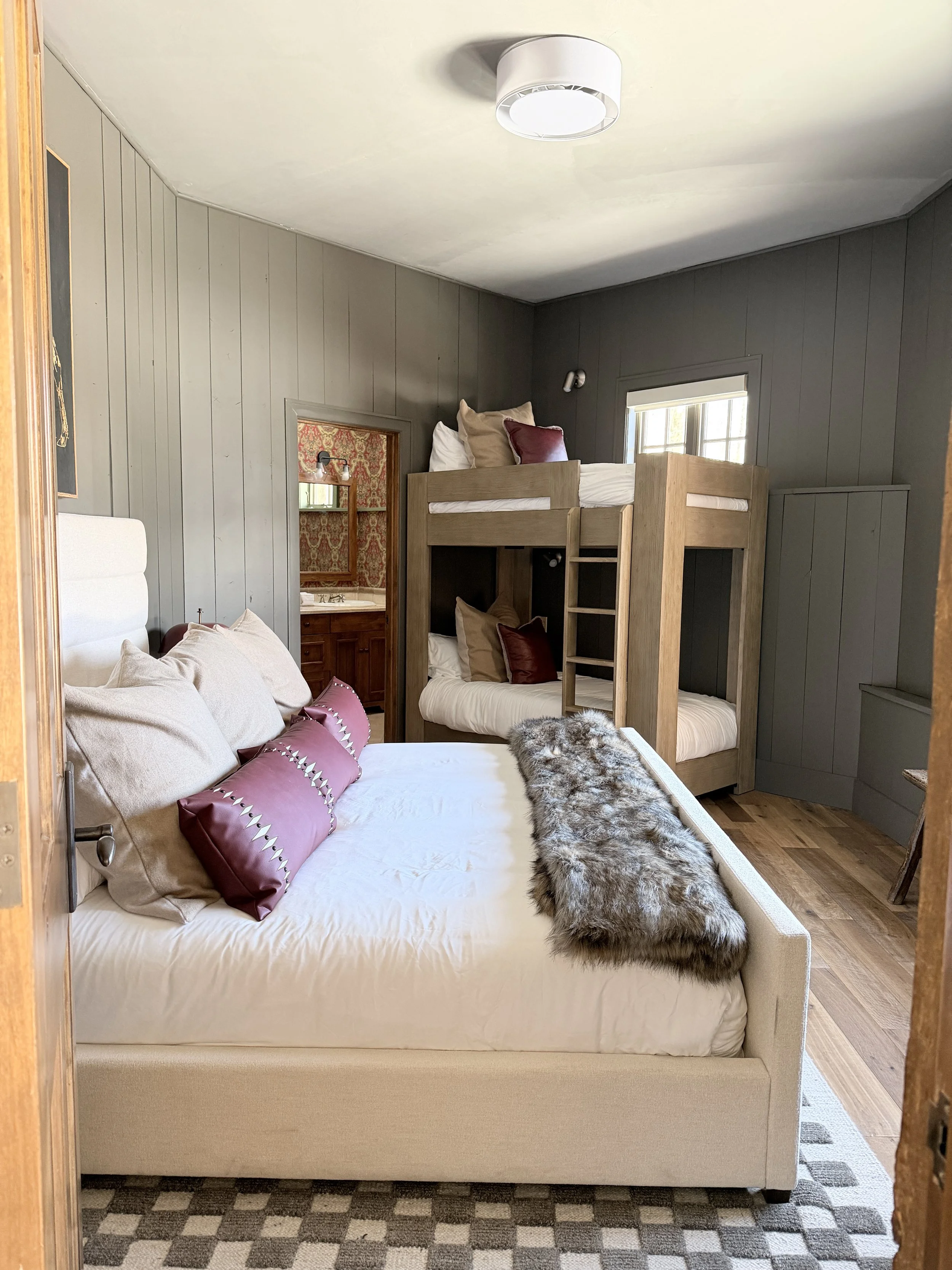 Lower Level King/Bunk Room