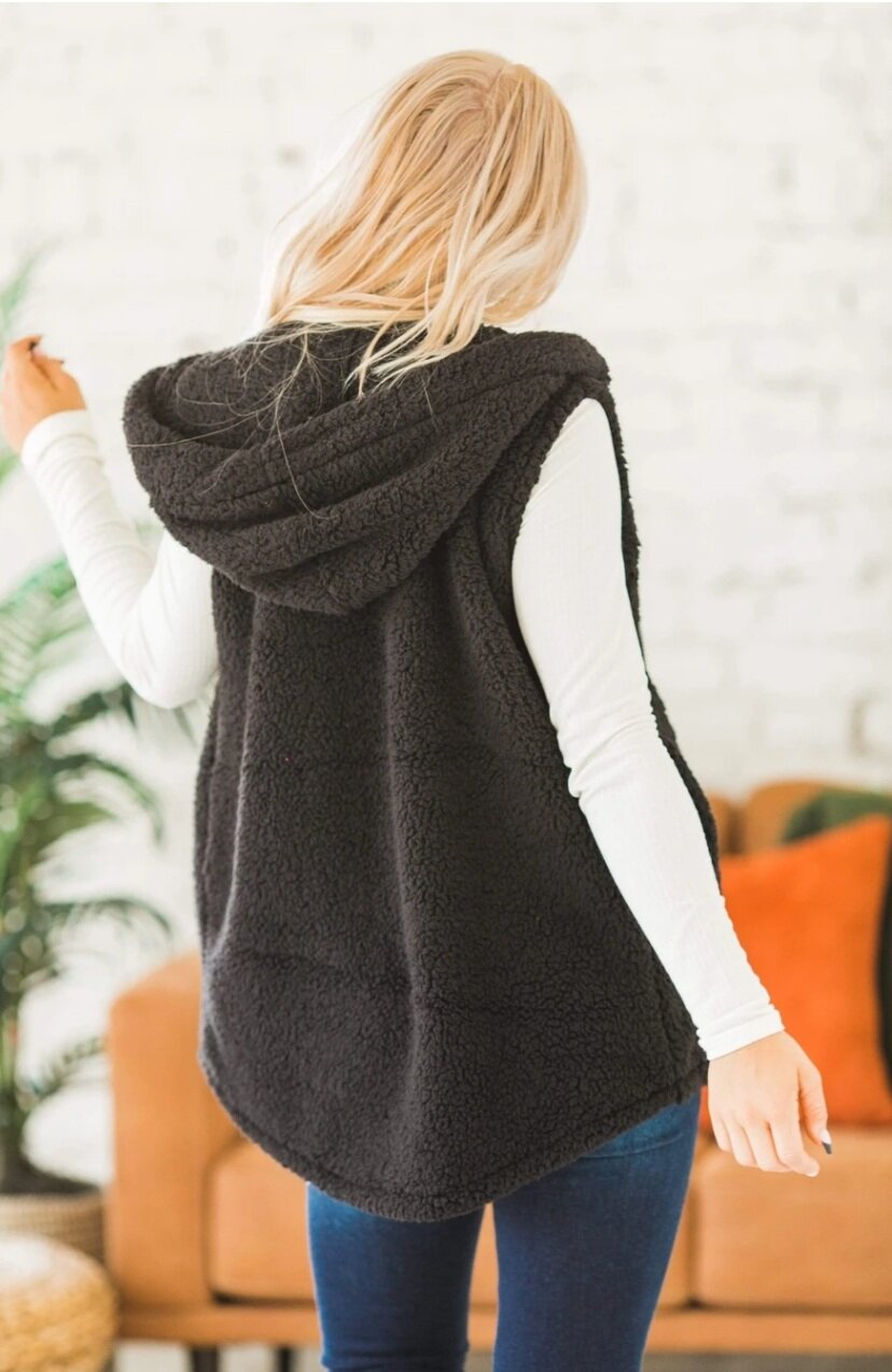 Zip-Up Black Sherpa Hooded Vest — EastieGirls