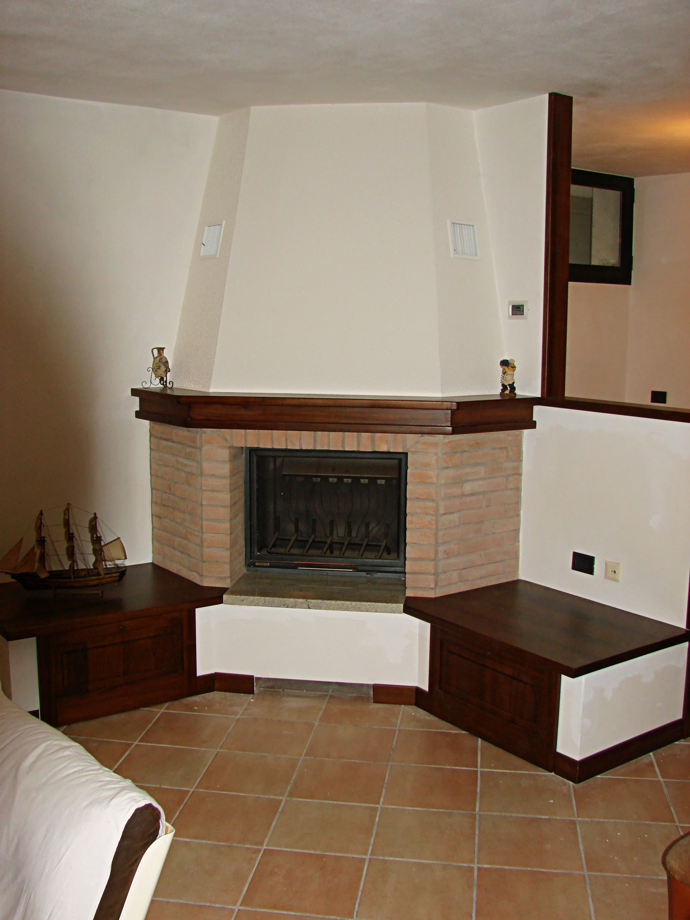 Camini & Lucidatura Pavimenti_5417728915_o.jpg