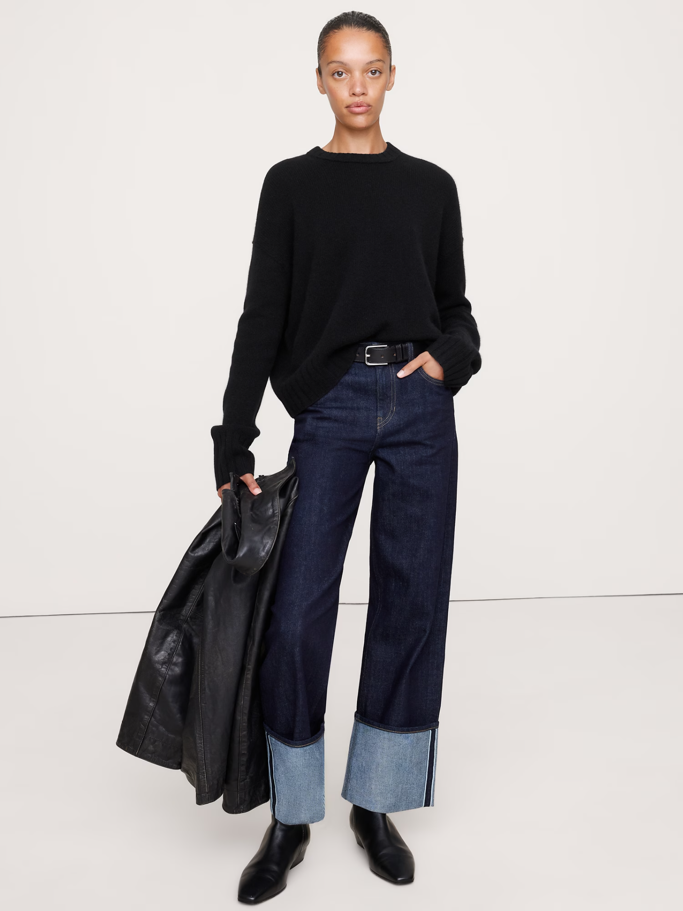 Banana Republic Midweight Cashmere Crewneck