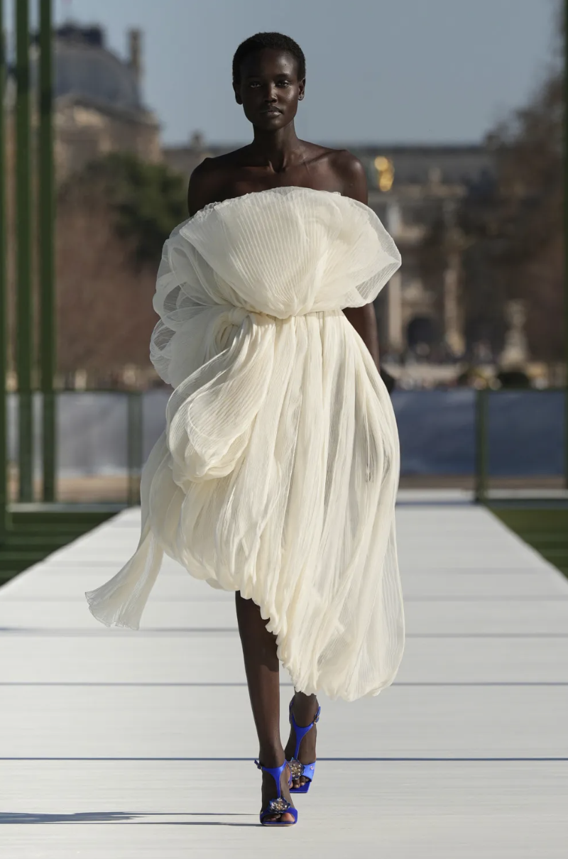 dior pfw best looks 2.png