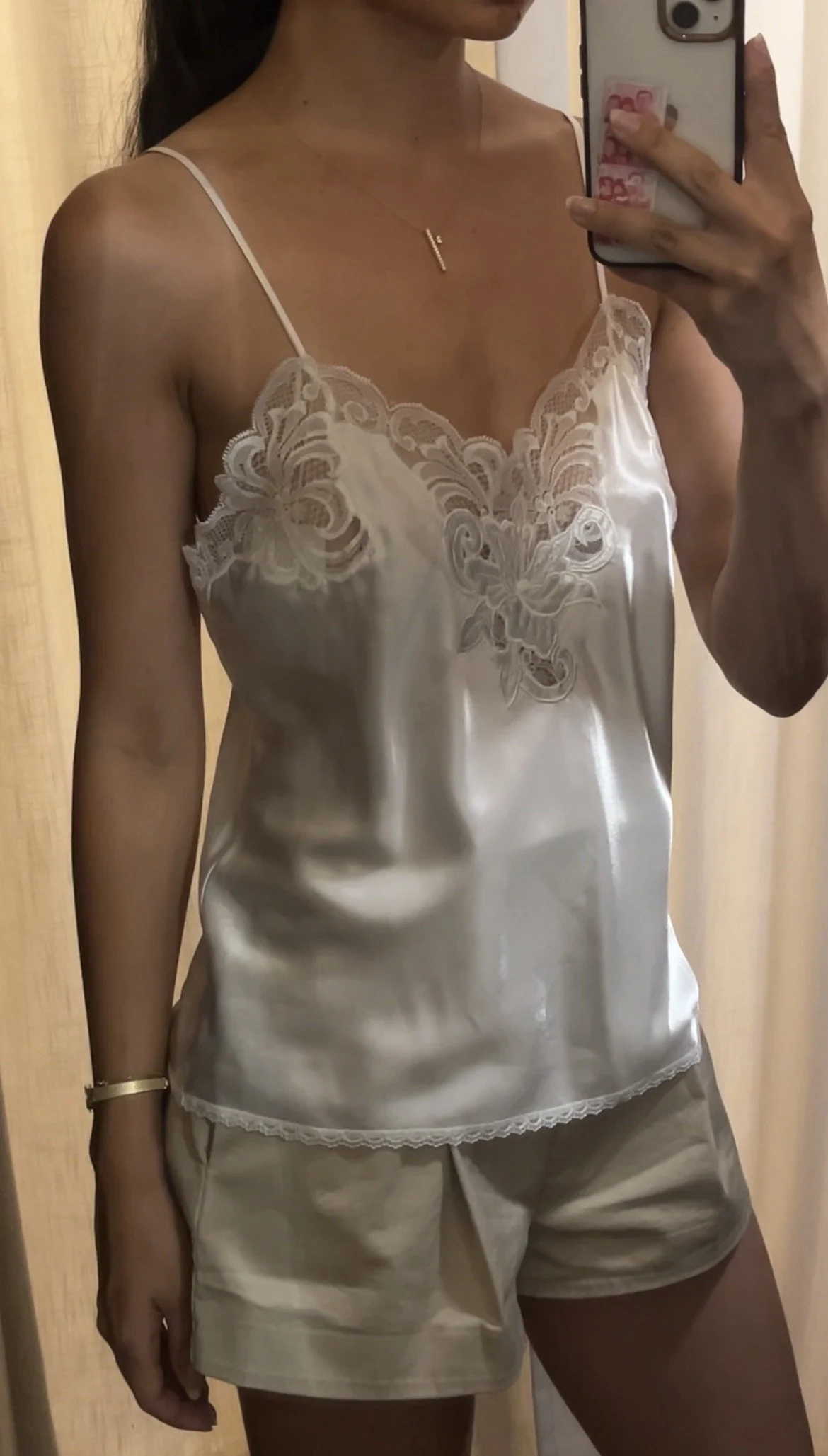 best tops to wear in a heat wave.jpg