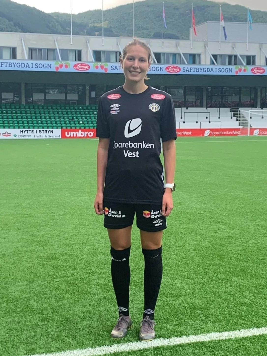 velkomen-heim-v-rin-sogndal-fk-damer
