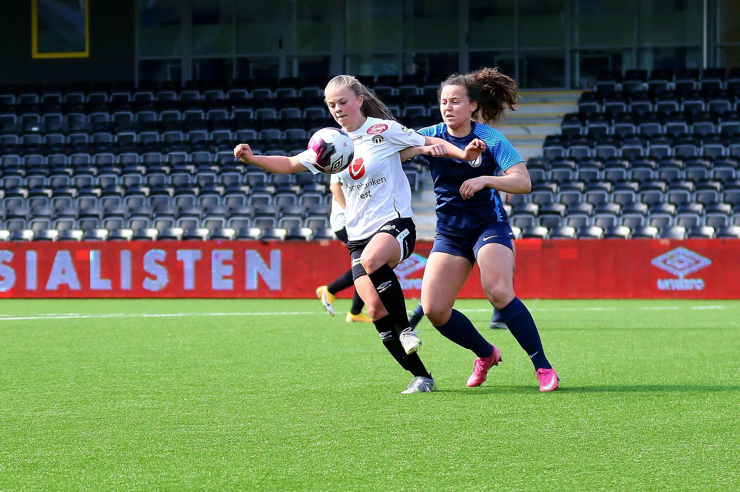 1-0 mot Hønefoss og opp på andreplass