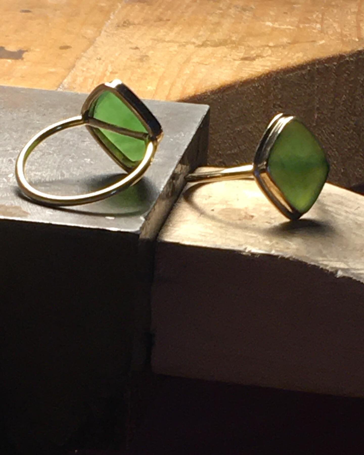 I really enjoyed working on this commission, transforming gold and jade cufflinks that belonged to my clients father in to rings for her and her sister. Drop me a line if you have a beloved treasure that you would like me to make in to a wearable pie
