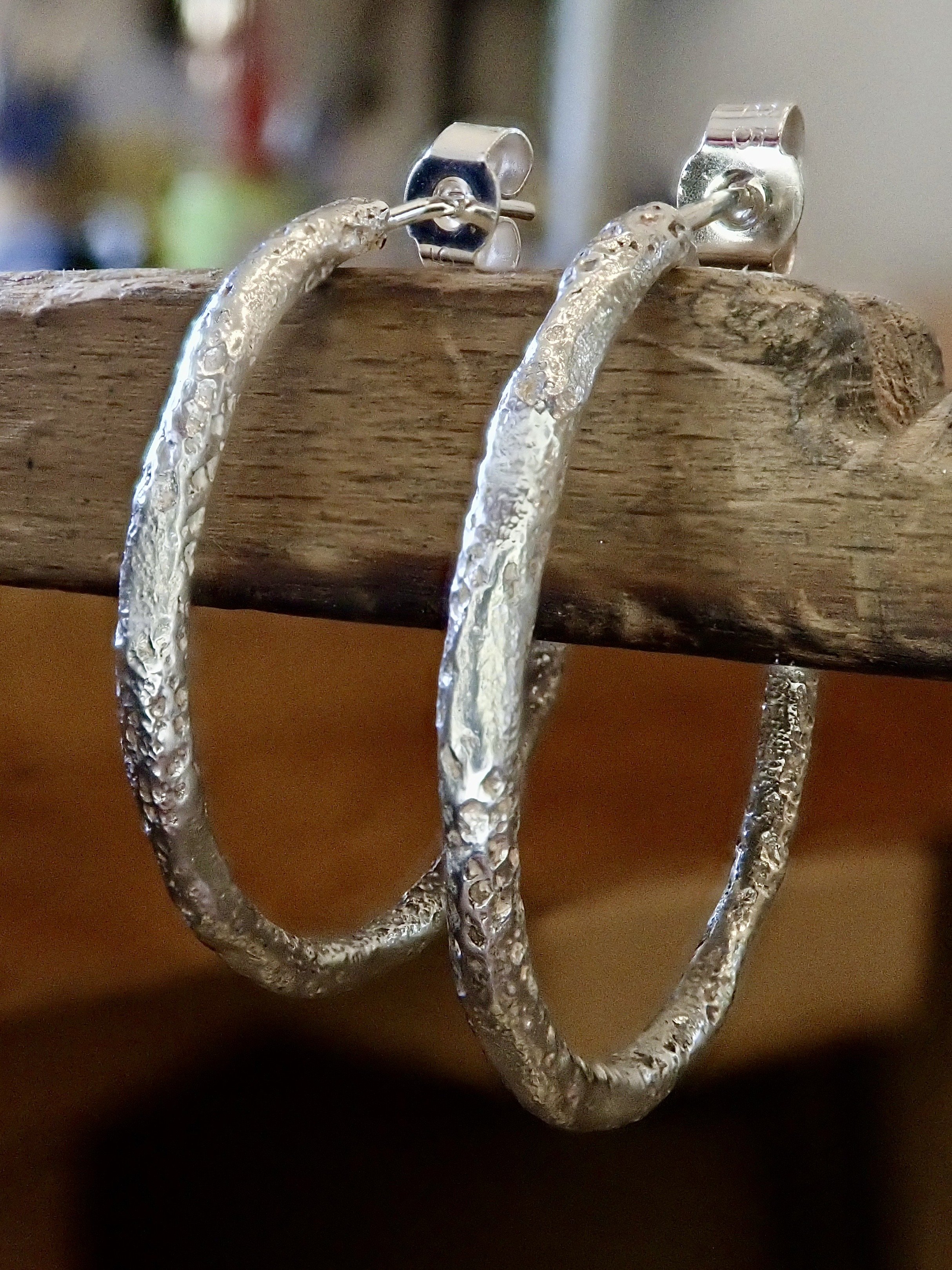 Silver Hoop Earrings – Aina Barcelona