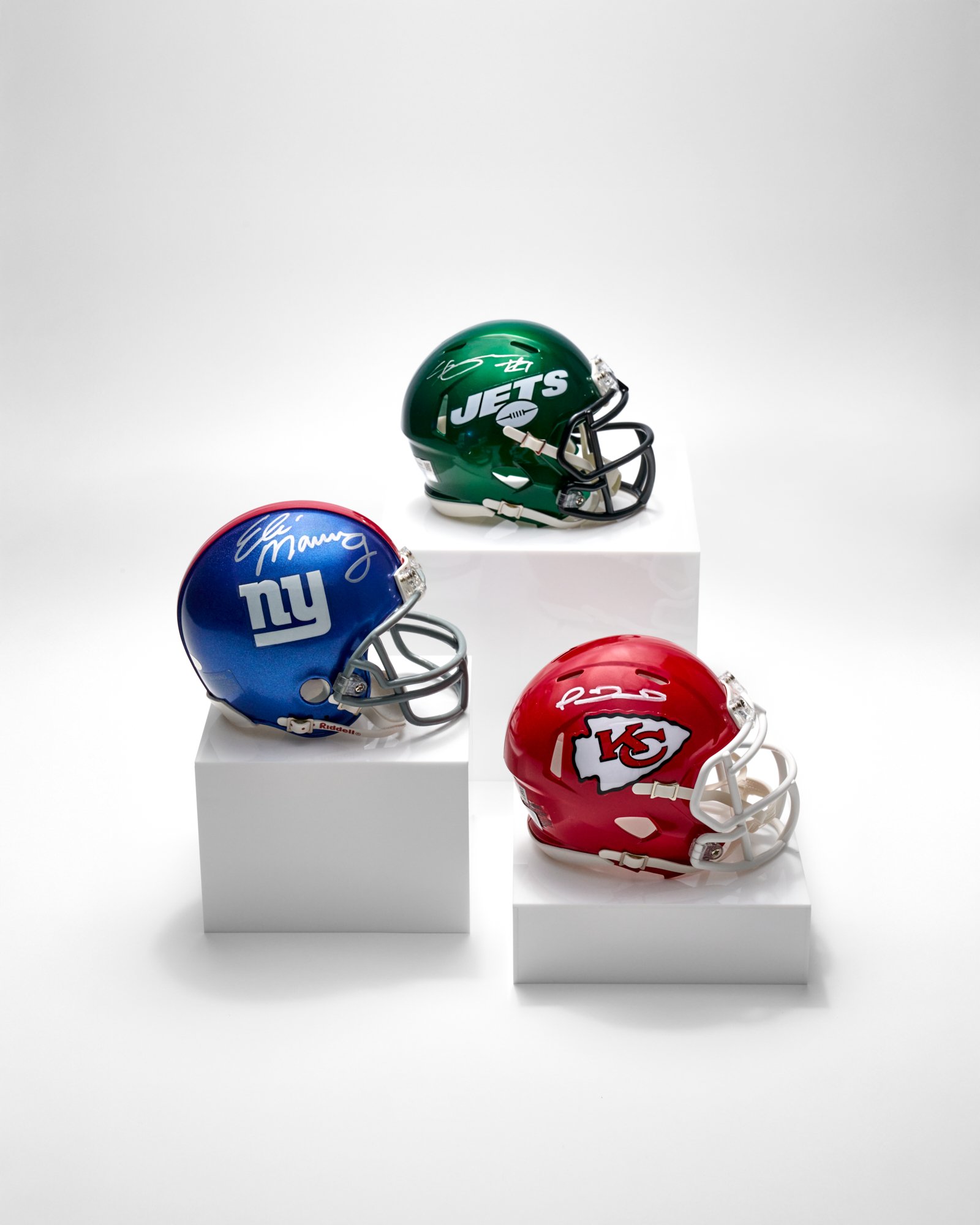 Unrivaled_Mini-Helmets_0173-1_w.jpg