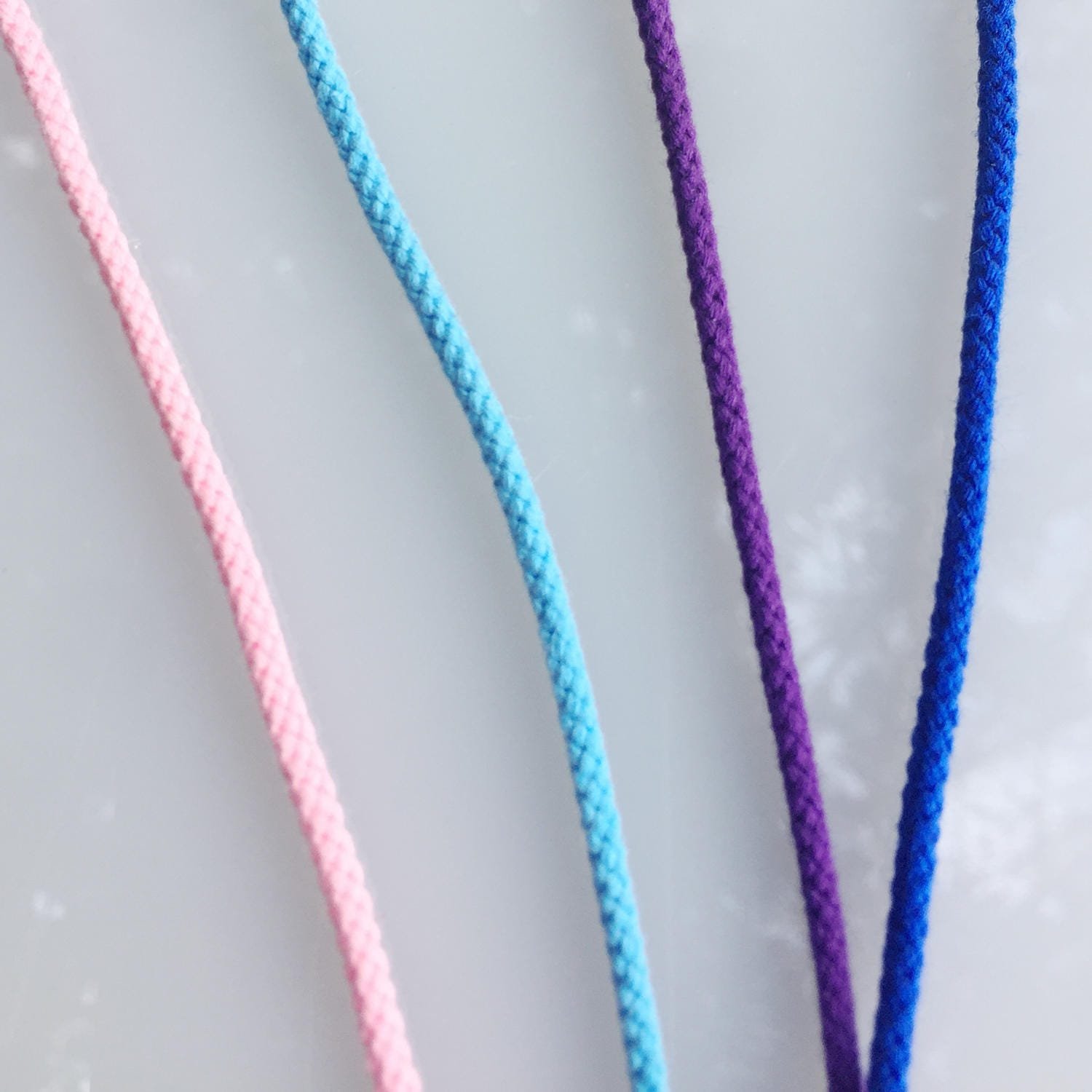 https://i.etsystatic.com/14321218/r/il/58ba33/1411892655/il_fullxfull.1411892655_4u9k.jpg