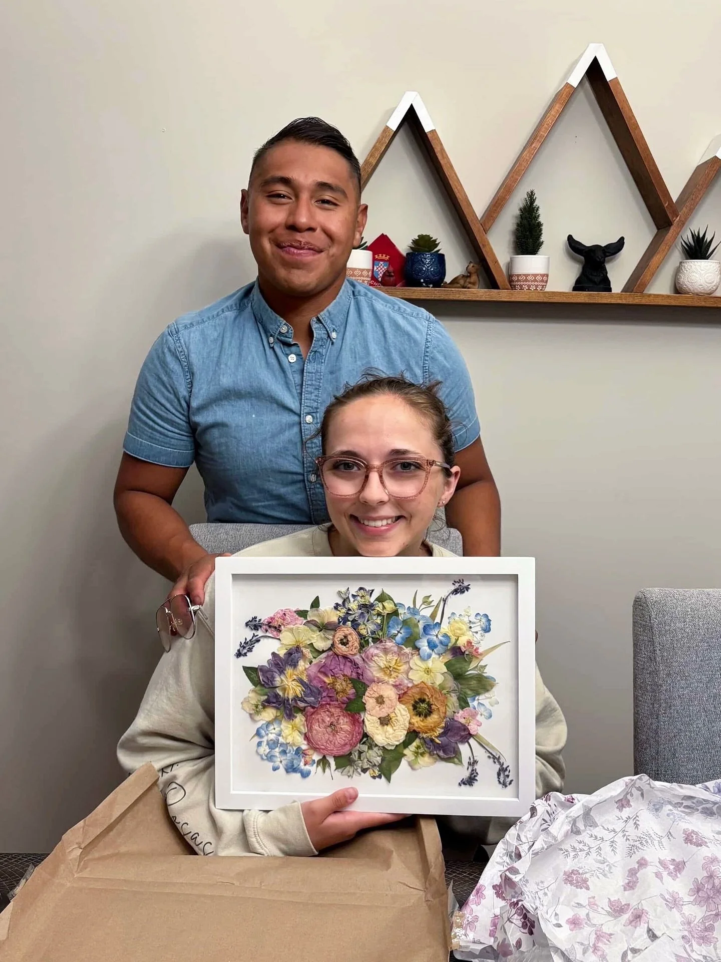 @nataiscool trusted us with her flowers that held their vows, their tears, their laughter&hellip; and today, they opened them again - preserved in time, just as beautiful as the day they said &lsquo;I do.&rsquo; 💐✨ 

A love story pressed between pet