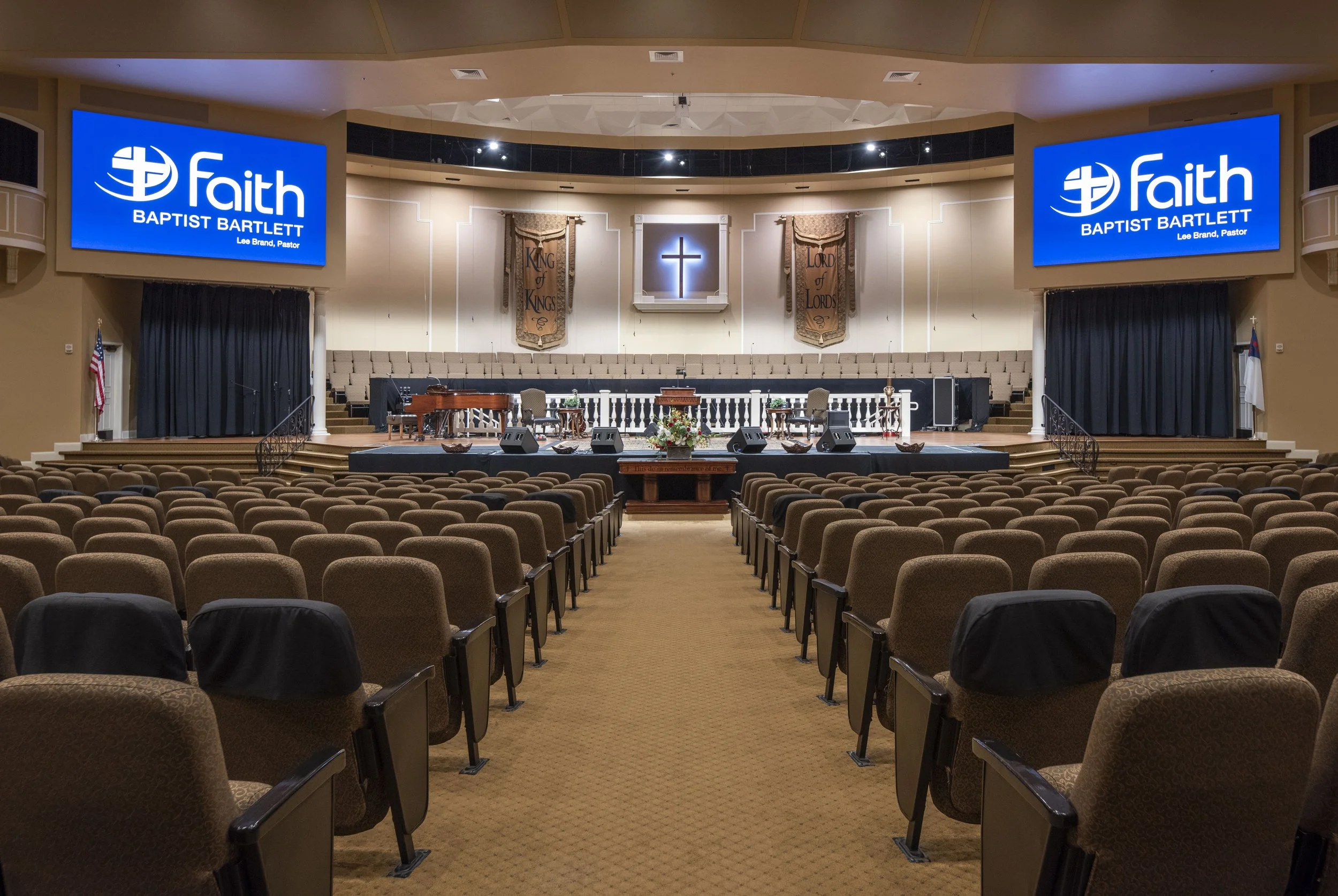 Faith Baptist Bartlett, TN - LED walls replace original video screens in worship center.