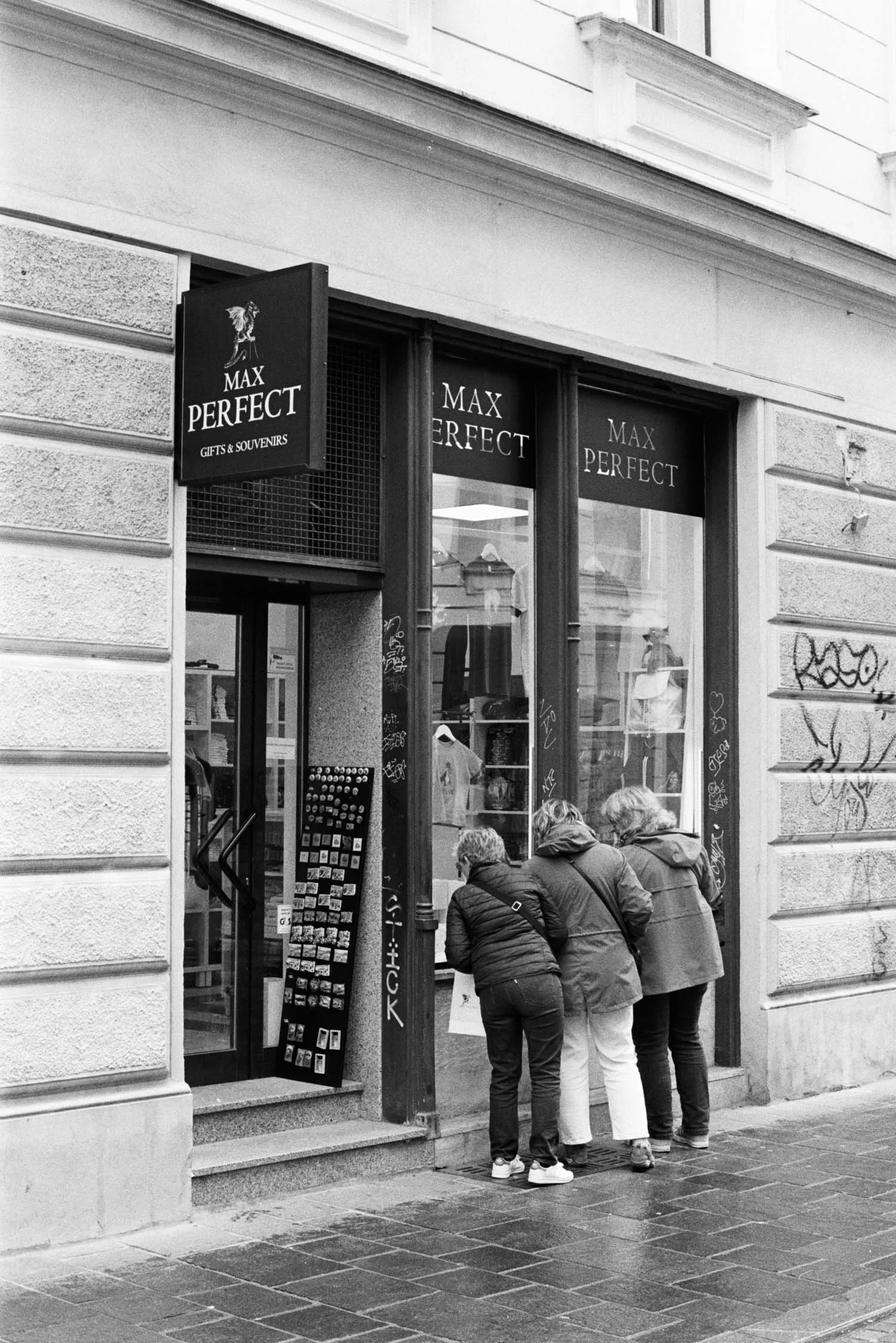 Domen_Nan__street-1-2.jpg
