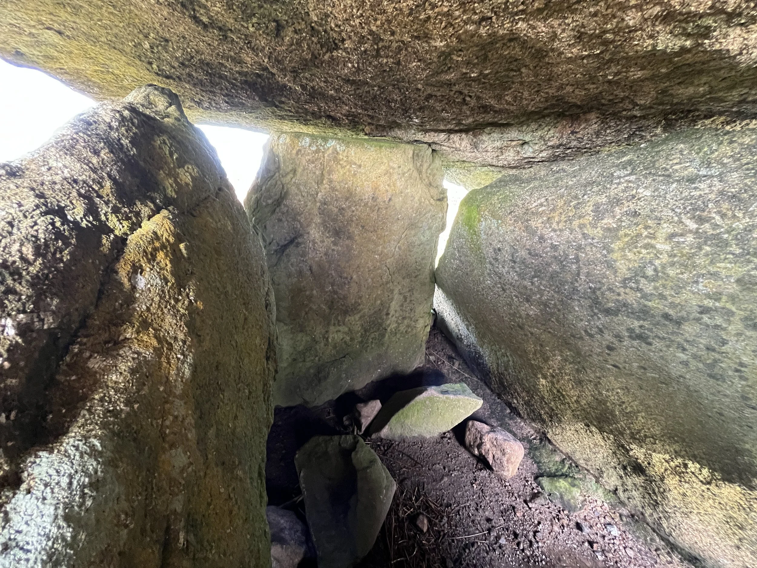 Inside Chun Quoit.JPG