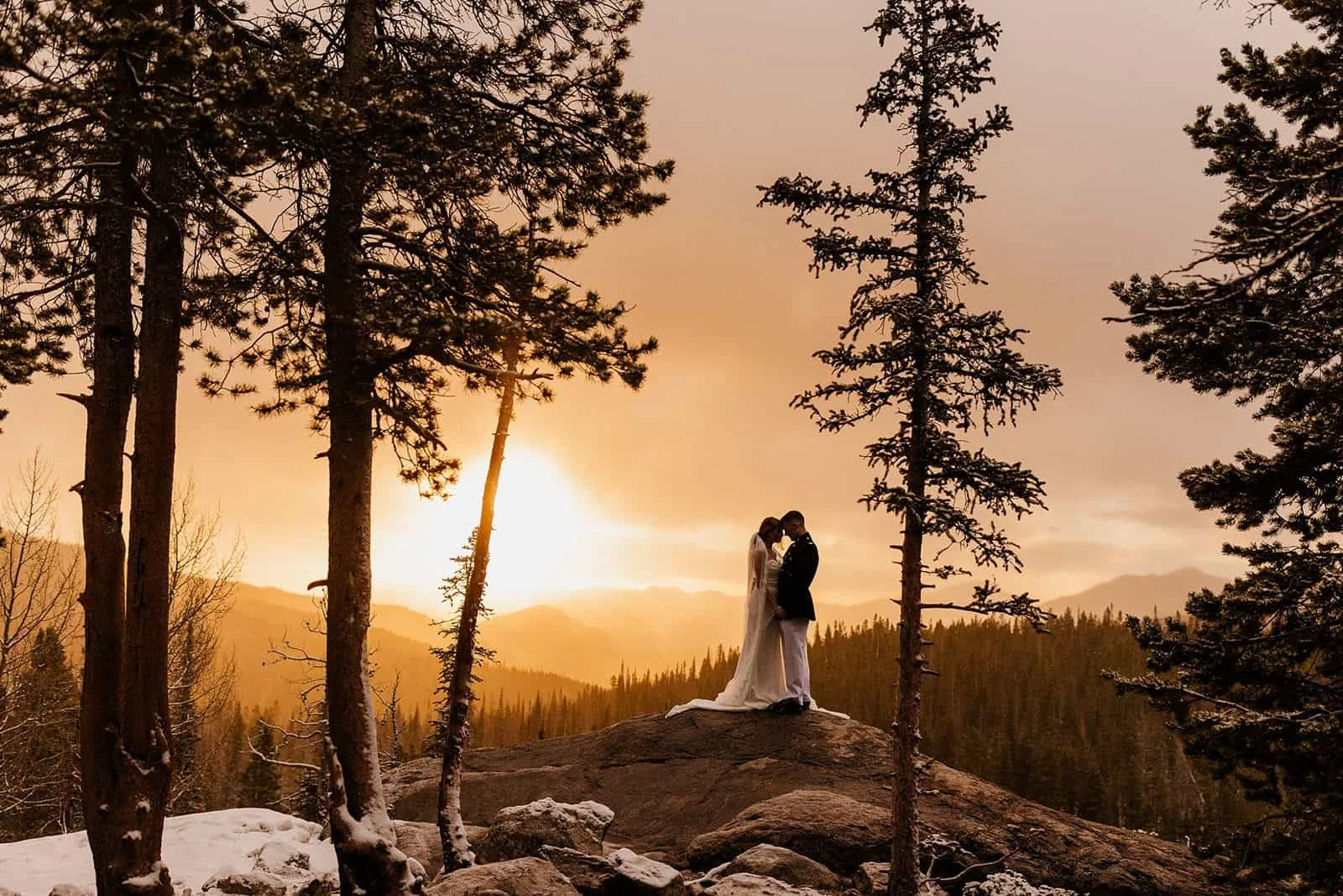 Spring elopement scene in Estes Park and Rocky Mountain National Park — a top Colorado elopement location