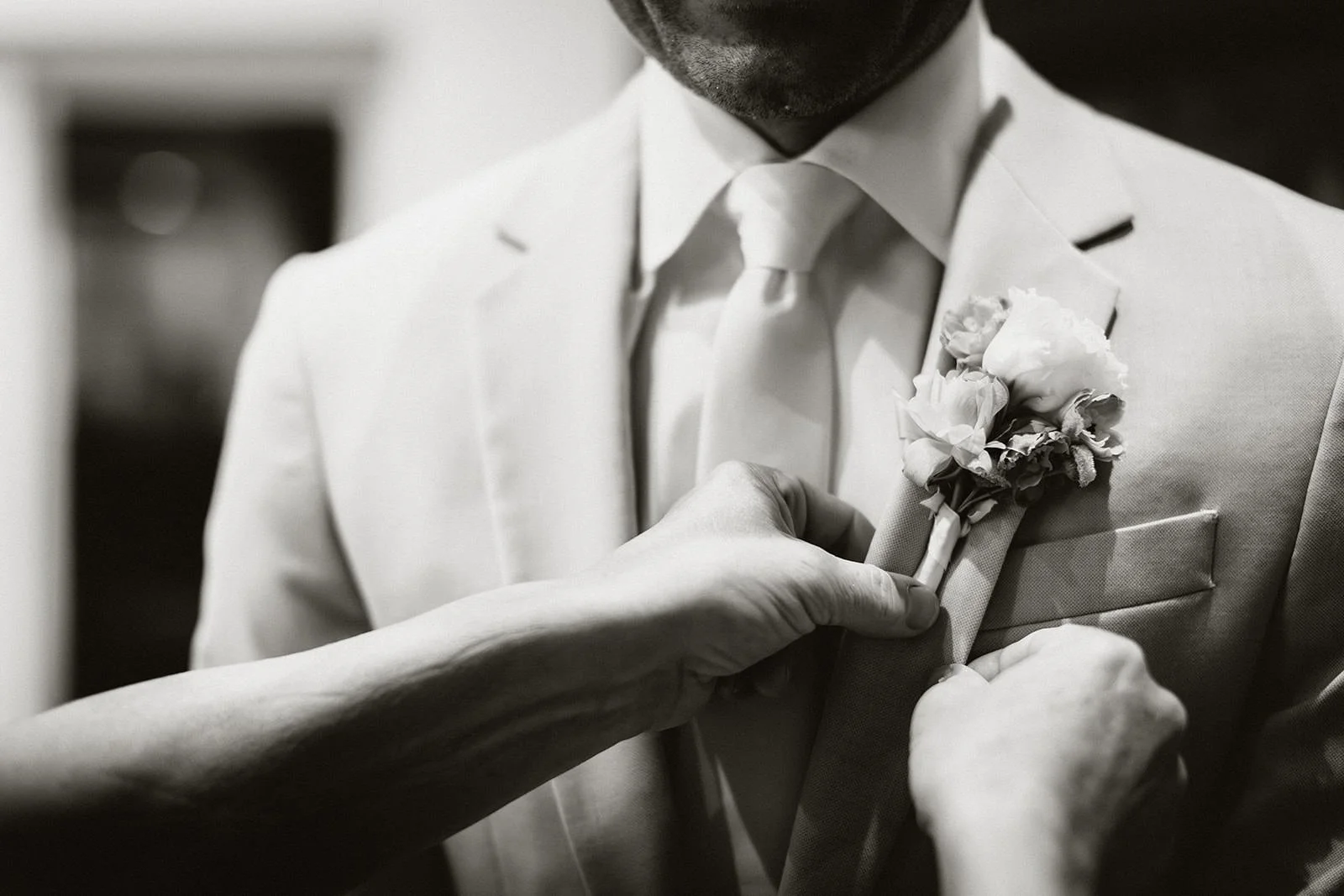 Intimate-Wedding-With-Family-In-Crested-Butte-00014.jpg