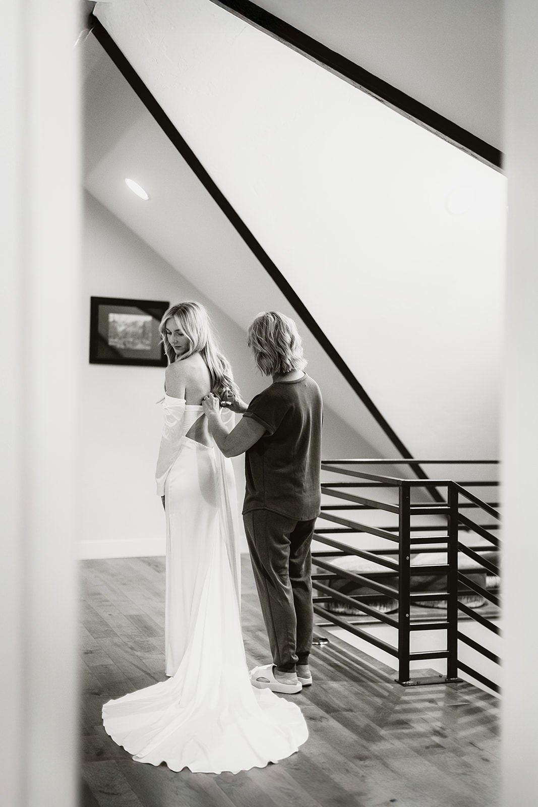 Intimate-Wedding-With-Family-In-Crested-Butte-00019.jpg