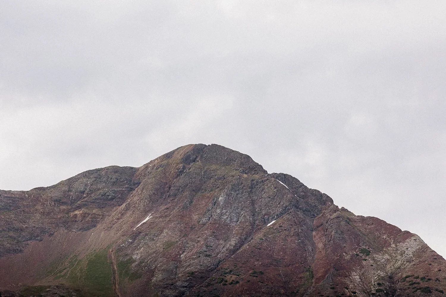 lake-irwin-elopement-crested-butte-38-mountain-peak.jpg