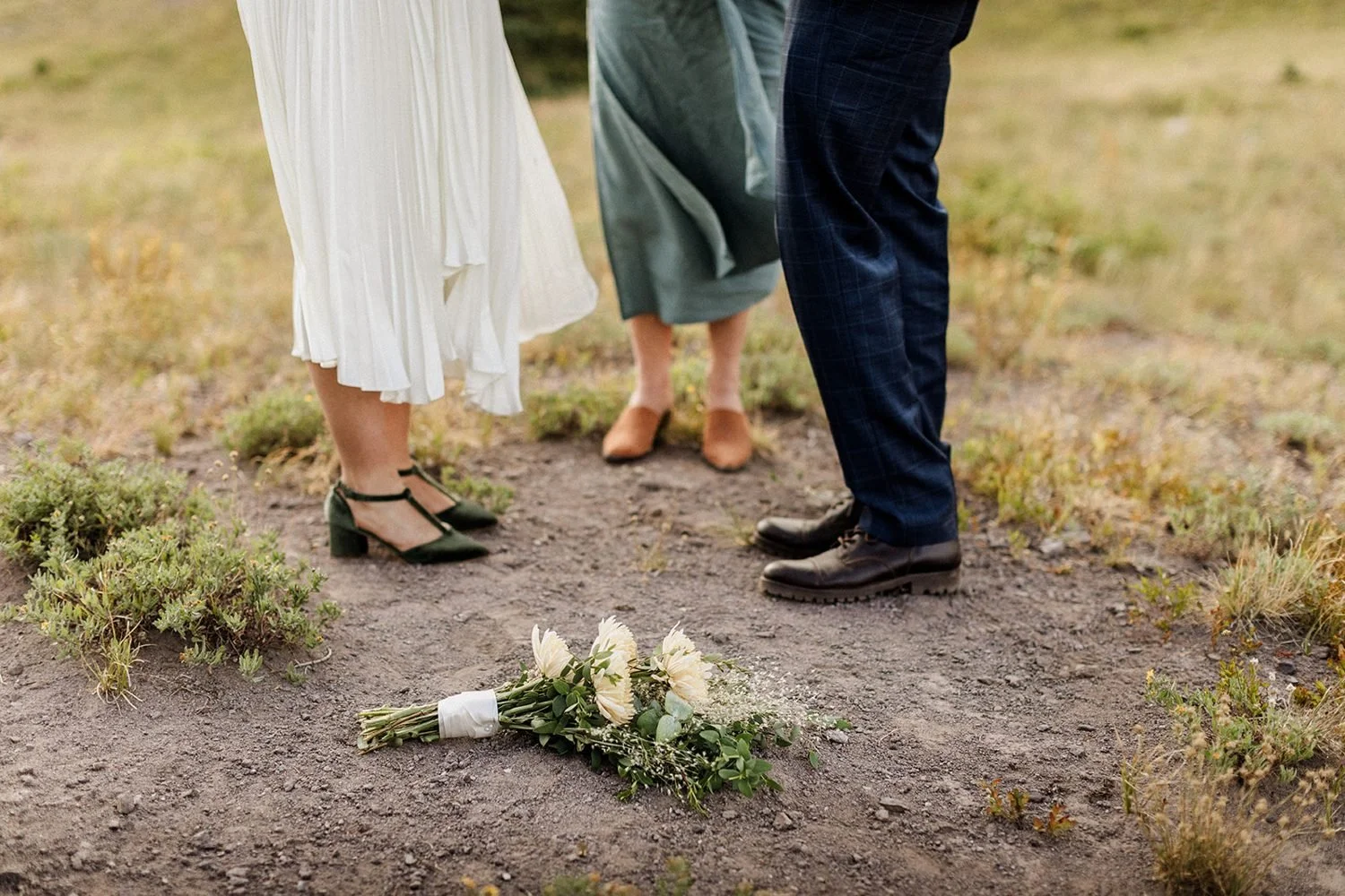 lake-irwin-elopement-crested-butte-42-ceremony-detail.jpg