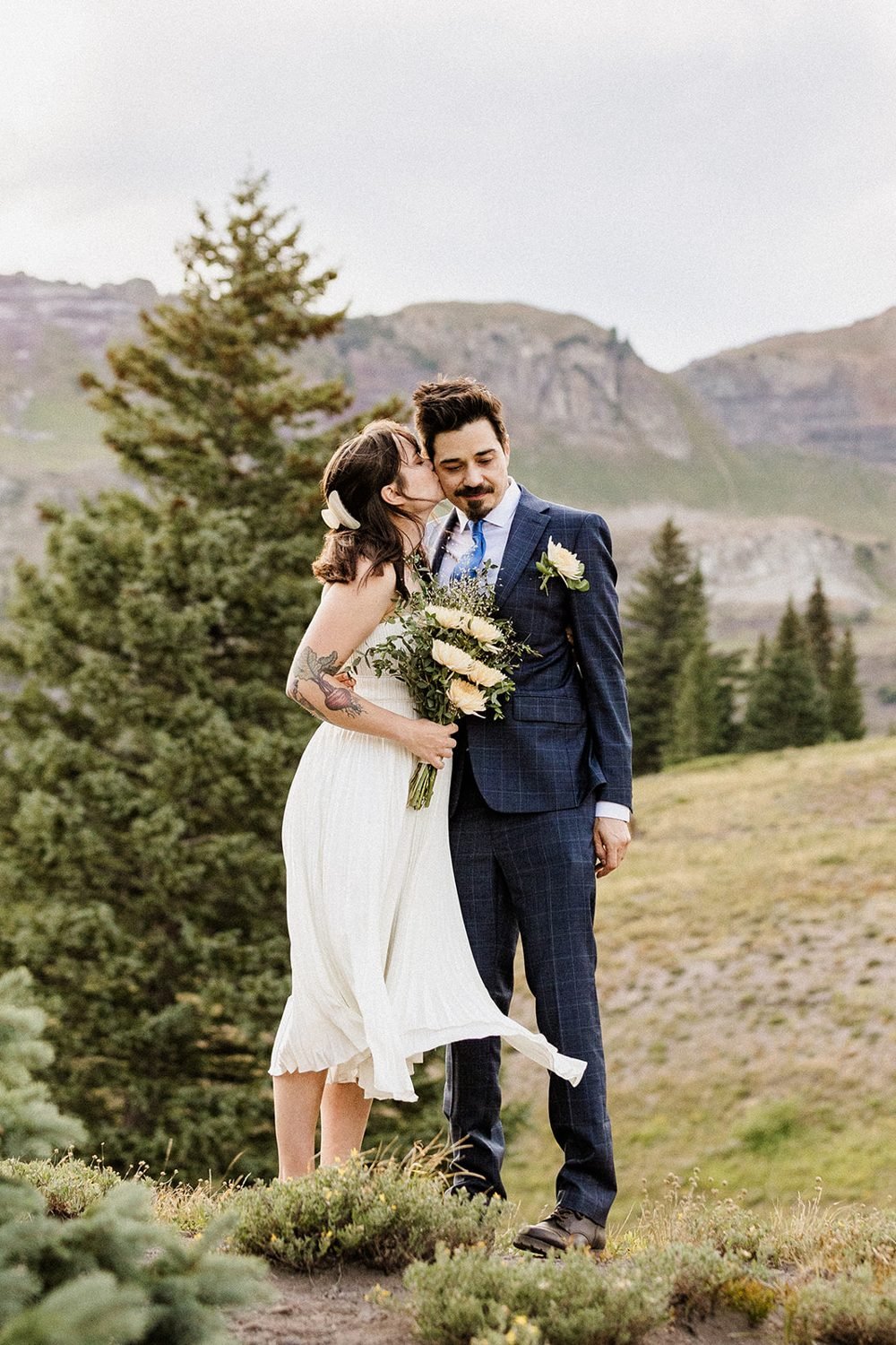 lake-irwin-elopement-crested-butte-64-newlyweds-portrait.jpg