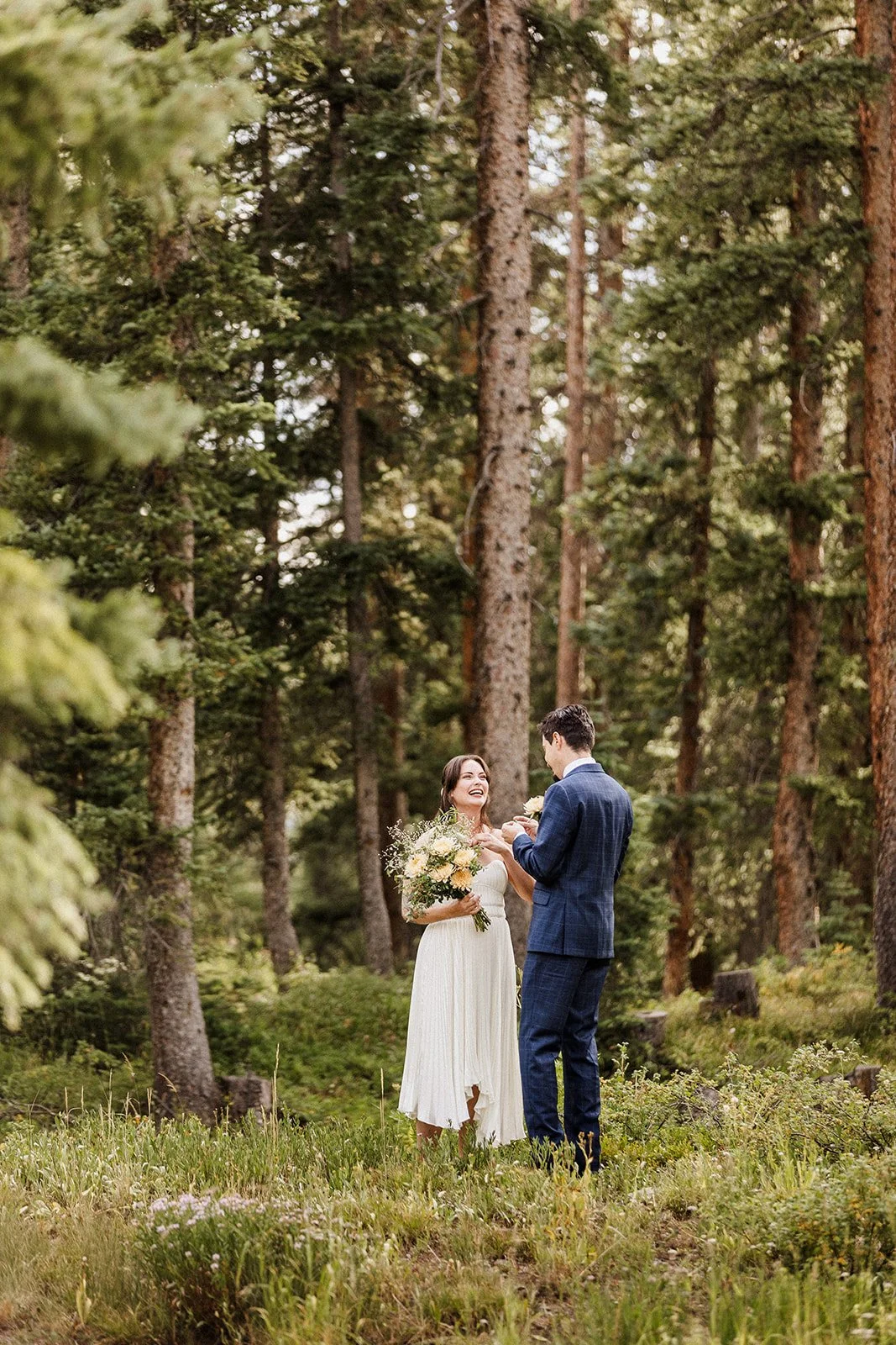 lake-irwin-elopement-fire-look-reaction.jpg