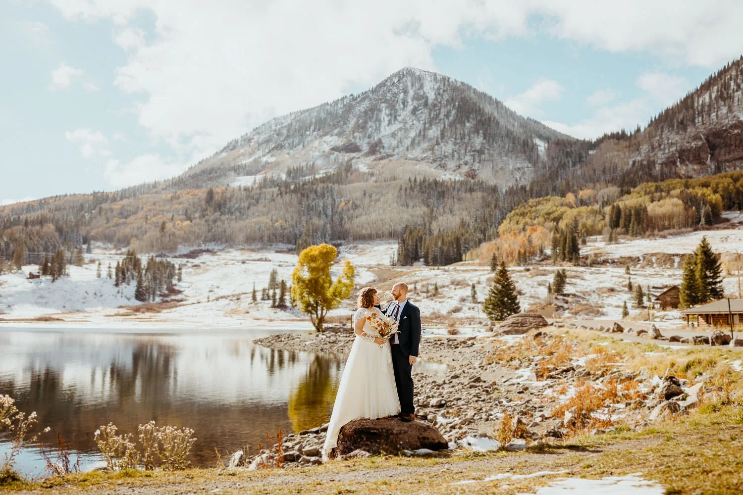 fall elopement San Juan Mountains Colorado aspen color