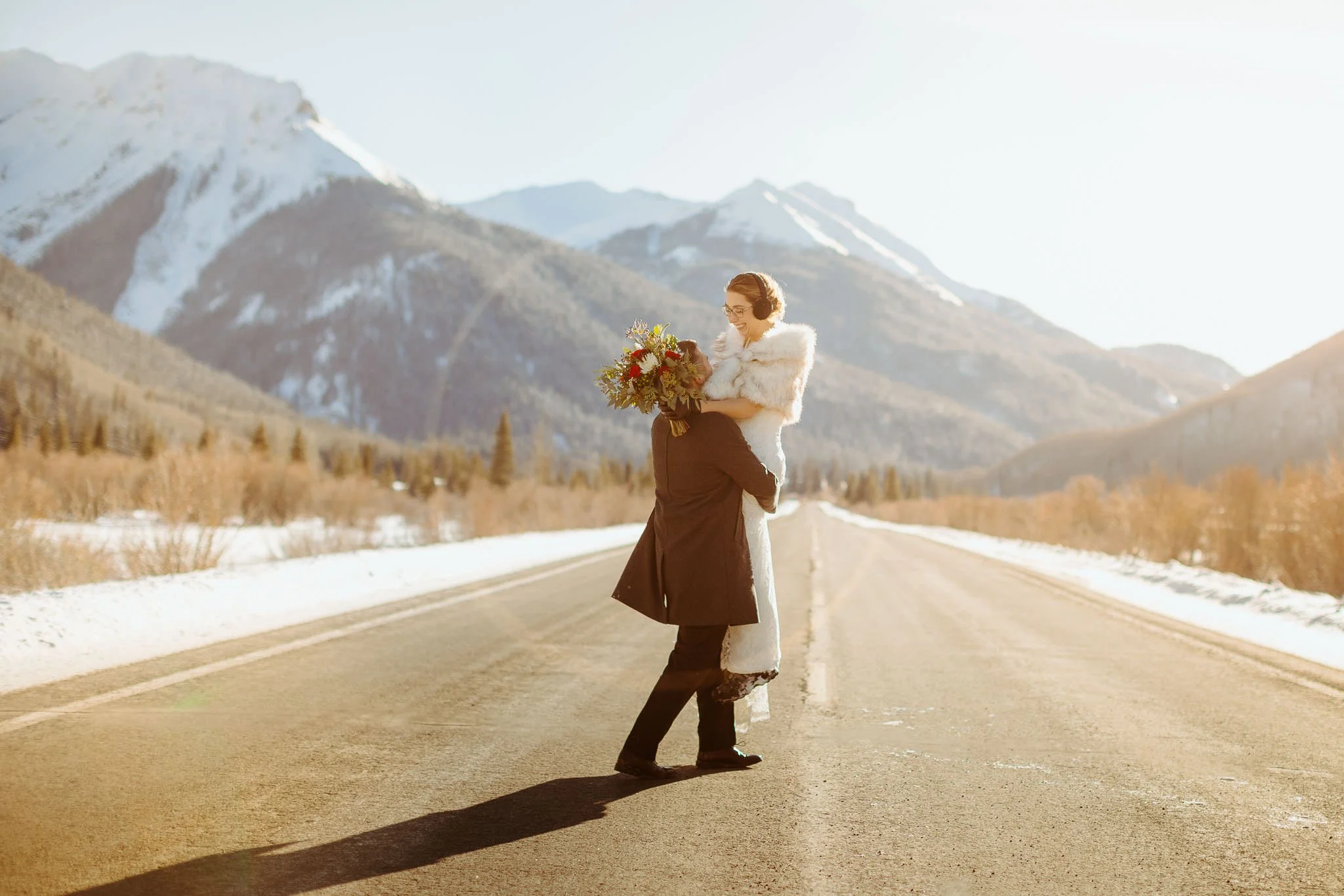 winter elopement photographer Ouray Colorado