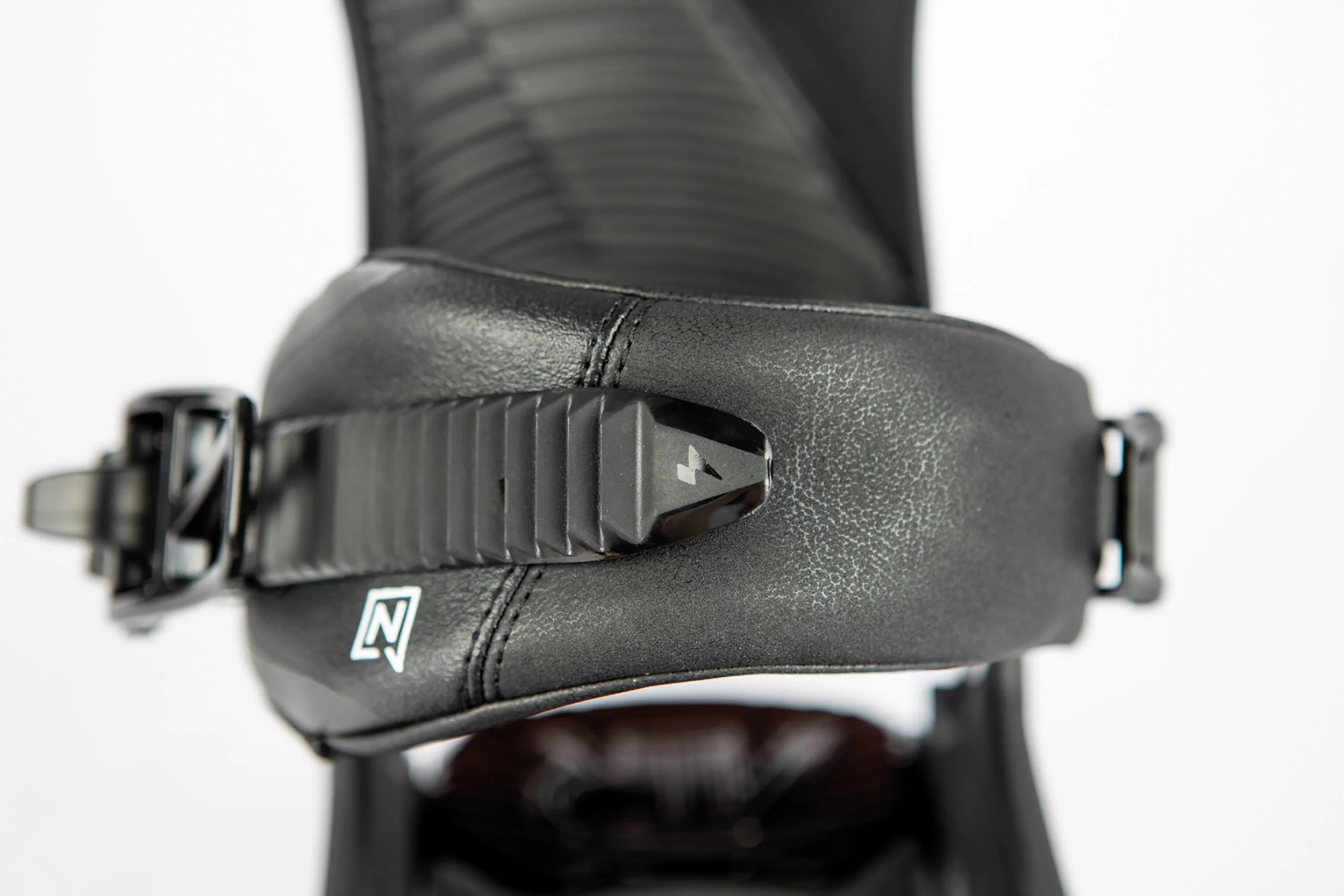 836445-001_Zero_Ultra-Black_Detail-6.jpg