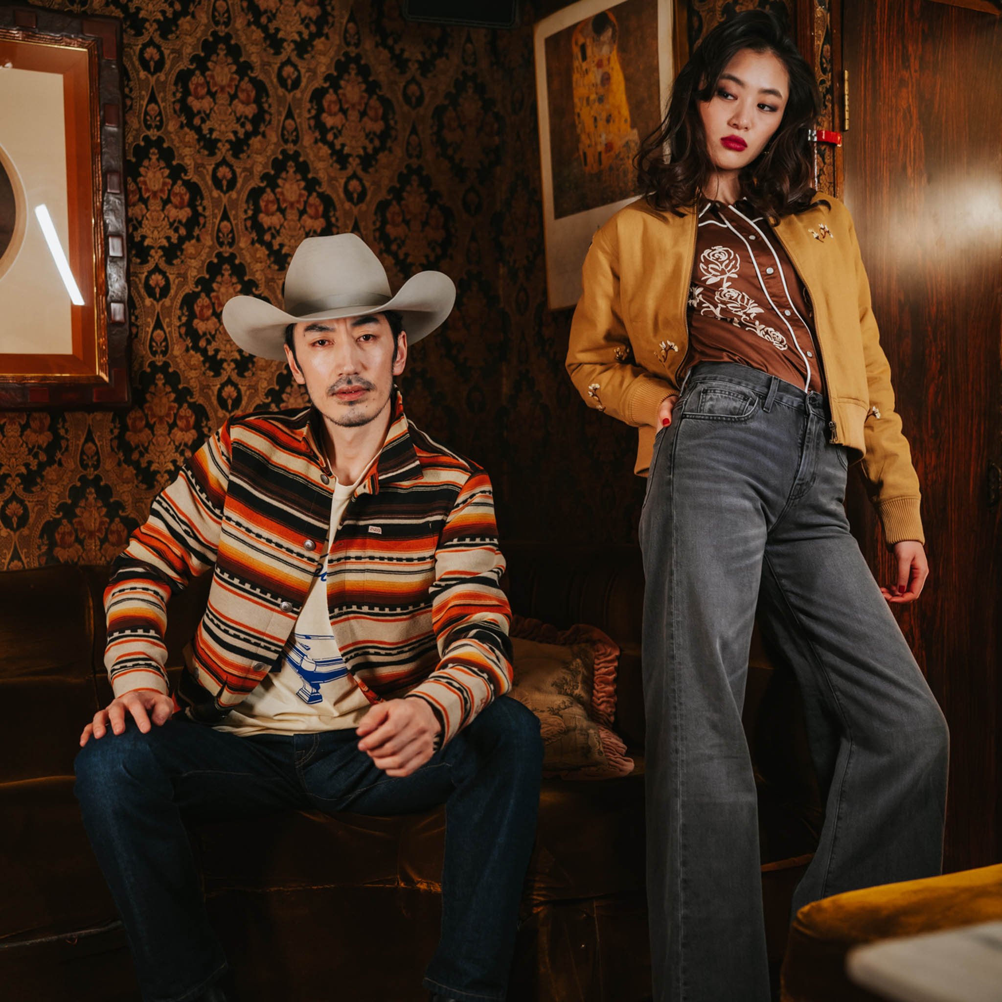 SPCG125F12A-WomensLaTierraJacket-Brown-Ls5  web.jpg