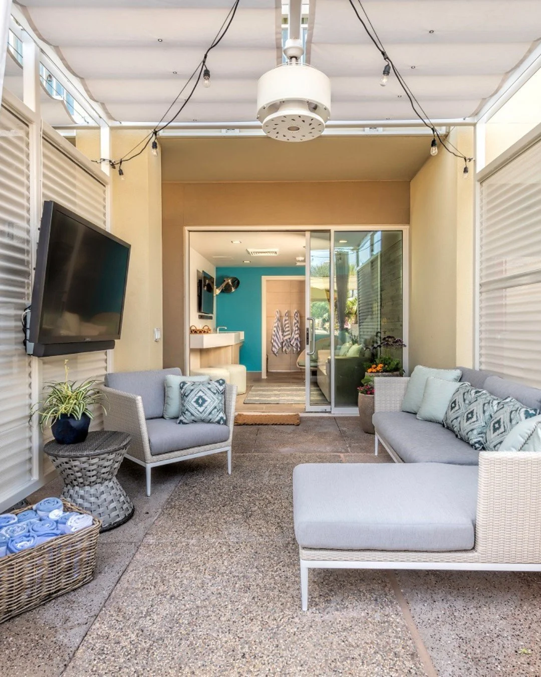 We&rsquo;re just days away from the Lodging Conference!

Stop by the Digney York cabana for hand-rolled cigars, iced coffee, and cold beer while you catch the pool events in the comfort of our AC.