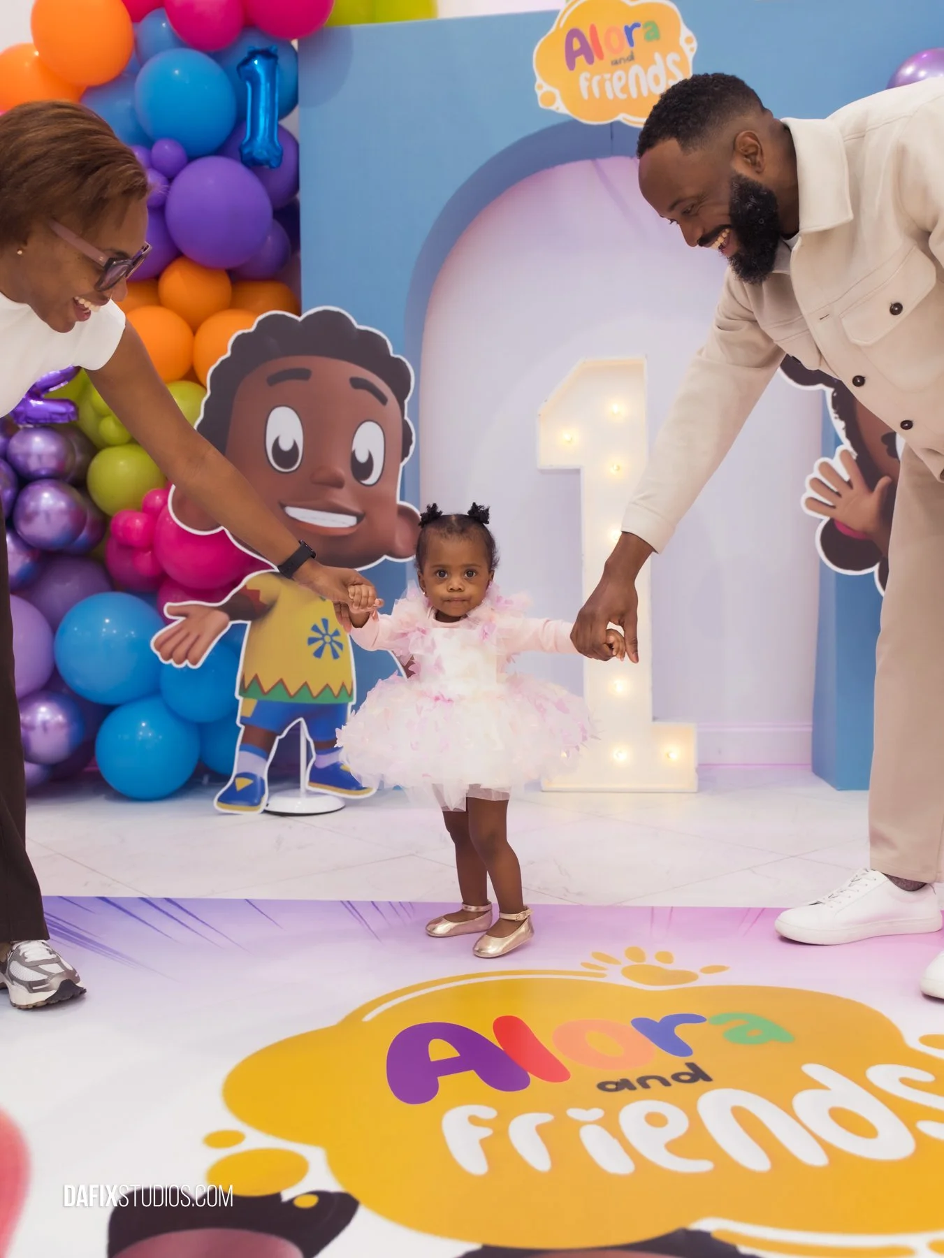 Alora's 1st Birthday