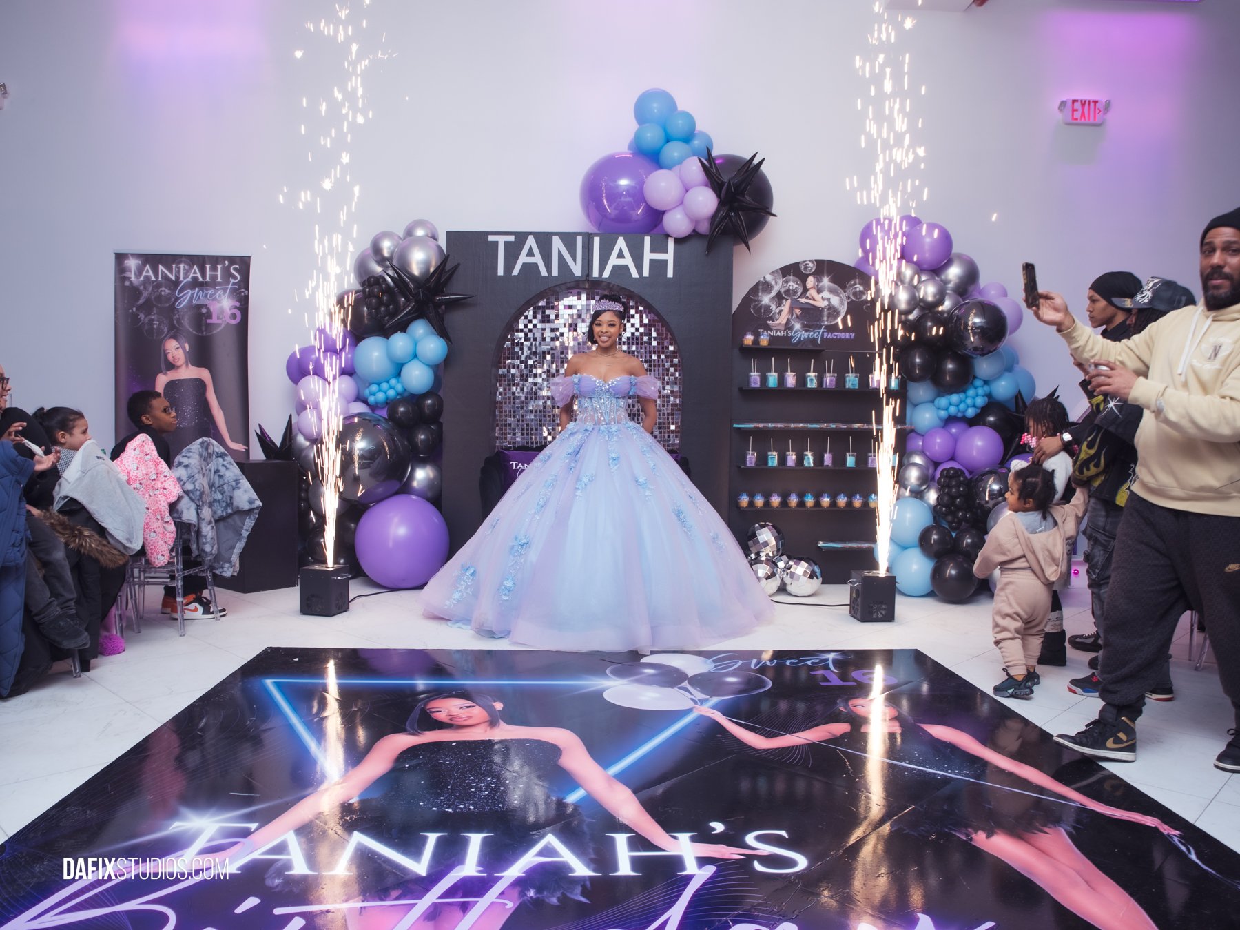 Taniah's Sweet 16