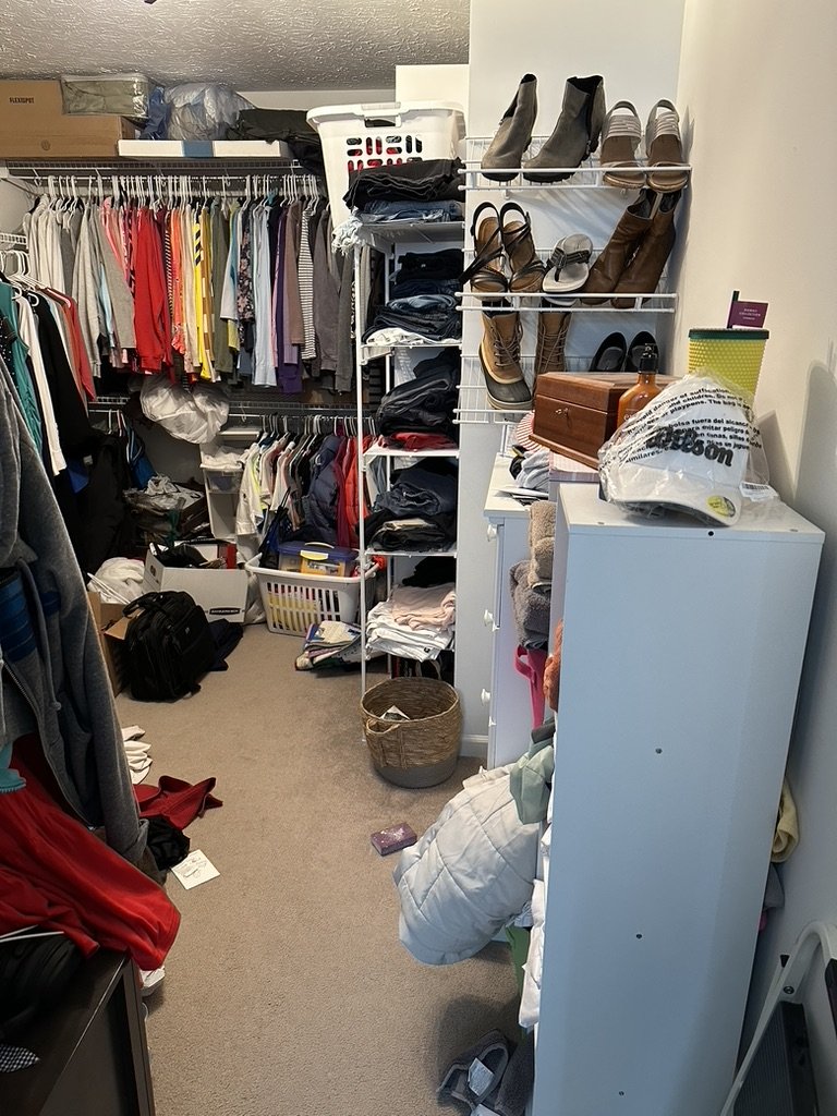 Amy closet 1.jpeg