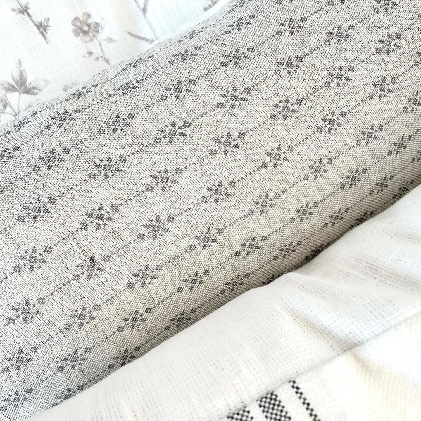 I loveeee the textures on these linen cushions 😍

I&rsquo;ve ordered a bunch of samples from my supplier so that I can start building my collection. Maybe I&rsquo;ll do some polls for you to help me choose once they&rsquo;re here! Hope you&rsquo;re 