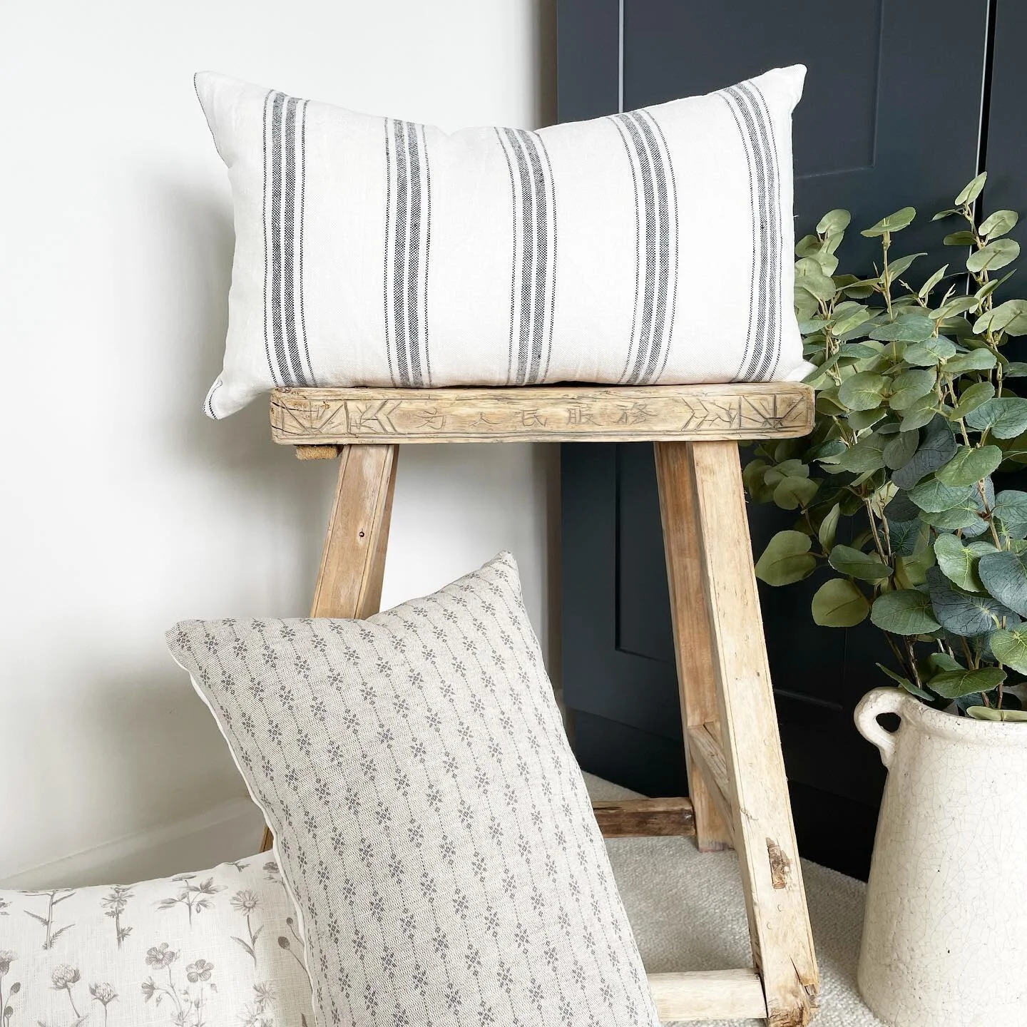 NEW NEW NEW 😍

I&rsquo;m spending the day today doing a bit of website planning 📝 but couldn&rsquo;t resist taking a little snap of the three newbies together - the Sari, Nikolet &amp; Madelin cushion 🤍

Head to my Etsy to shop if you love them 🤩