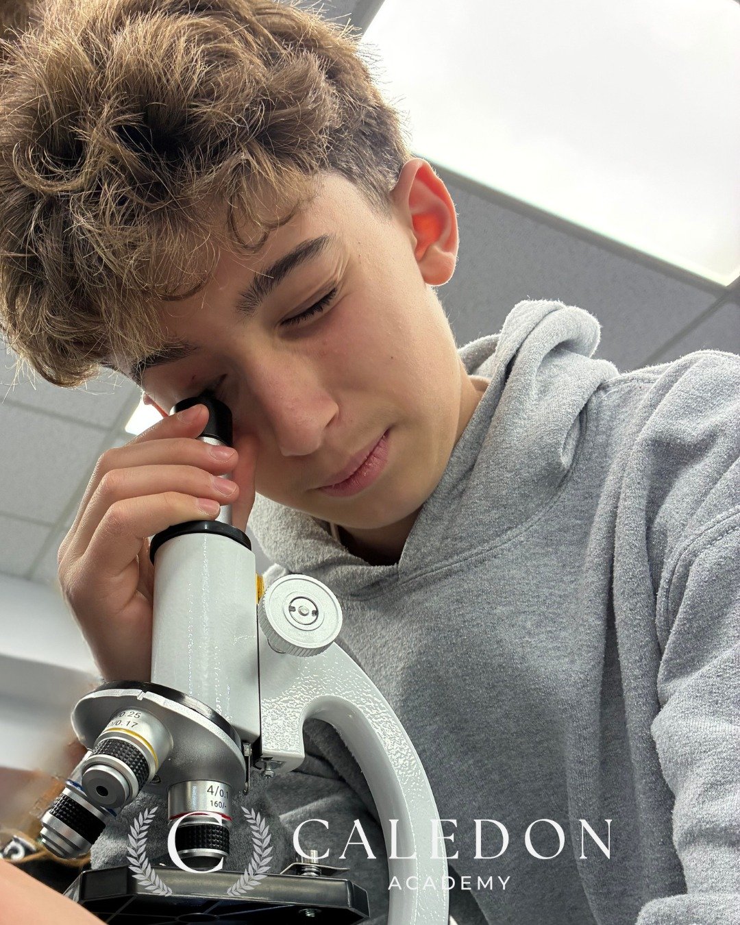 Science truly comes to life for our Grades 4&ndash;8 students! 🔬🧪

At Caledon Elementary Academy, learning is enriched through experiences that encourage curiosity and deeper thinking. Over the course of seven weeks, Mr. A&rsquo;s brother, Carmine,