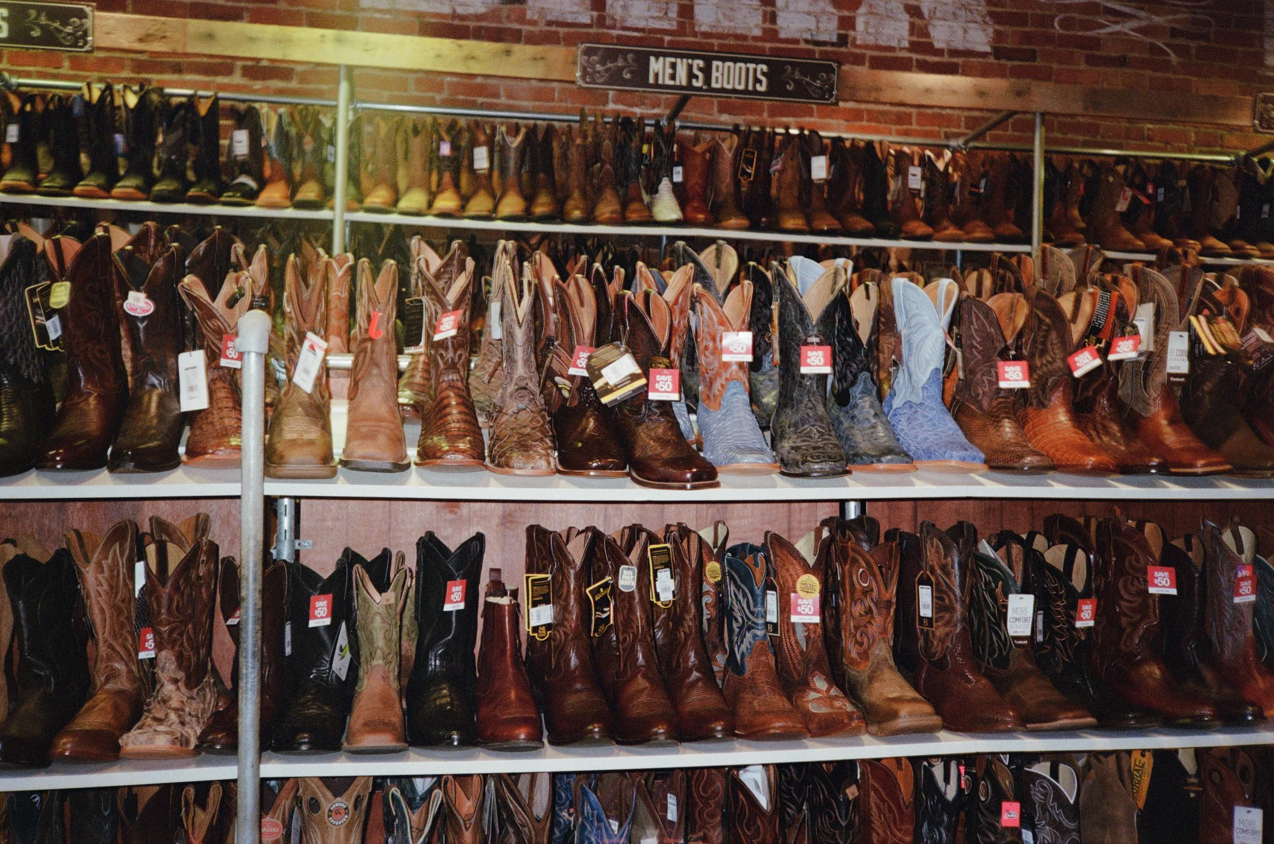 boots made for walking, nashville '2025, 35mm analog