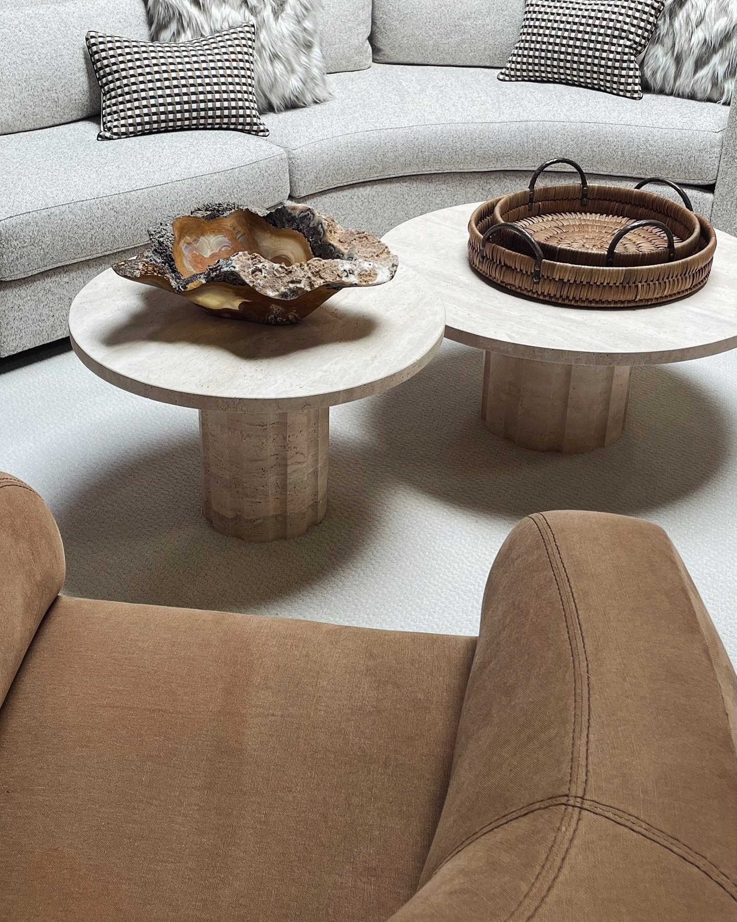 Every project needs that finishing touch! Check out our new accessory haul and take advantage of our February accessory sale!

#detailsbydg #homeaccessories #interiorstyling #sandiegodesigners #artanddecor