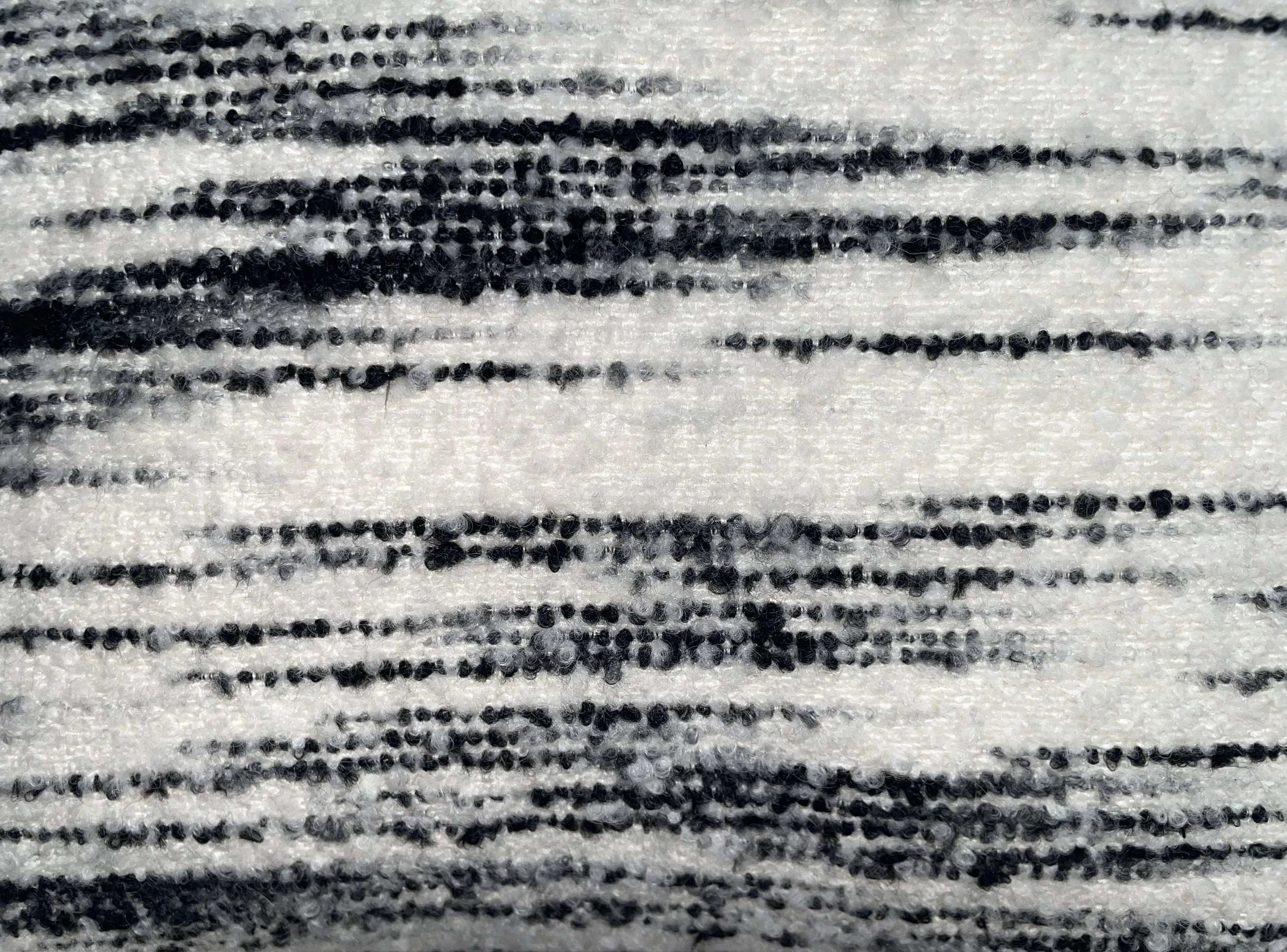 141-4113 Pegmatite Ivory Onyx Lumbar Pillows fabric.jpg