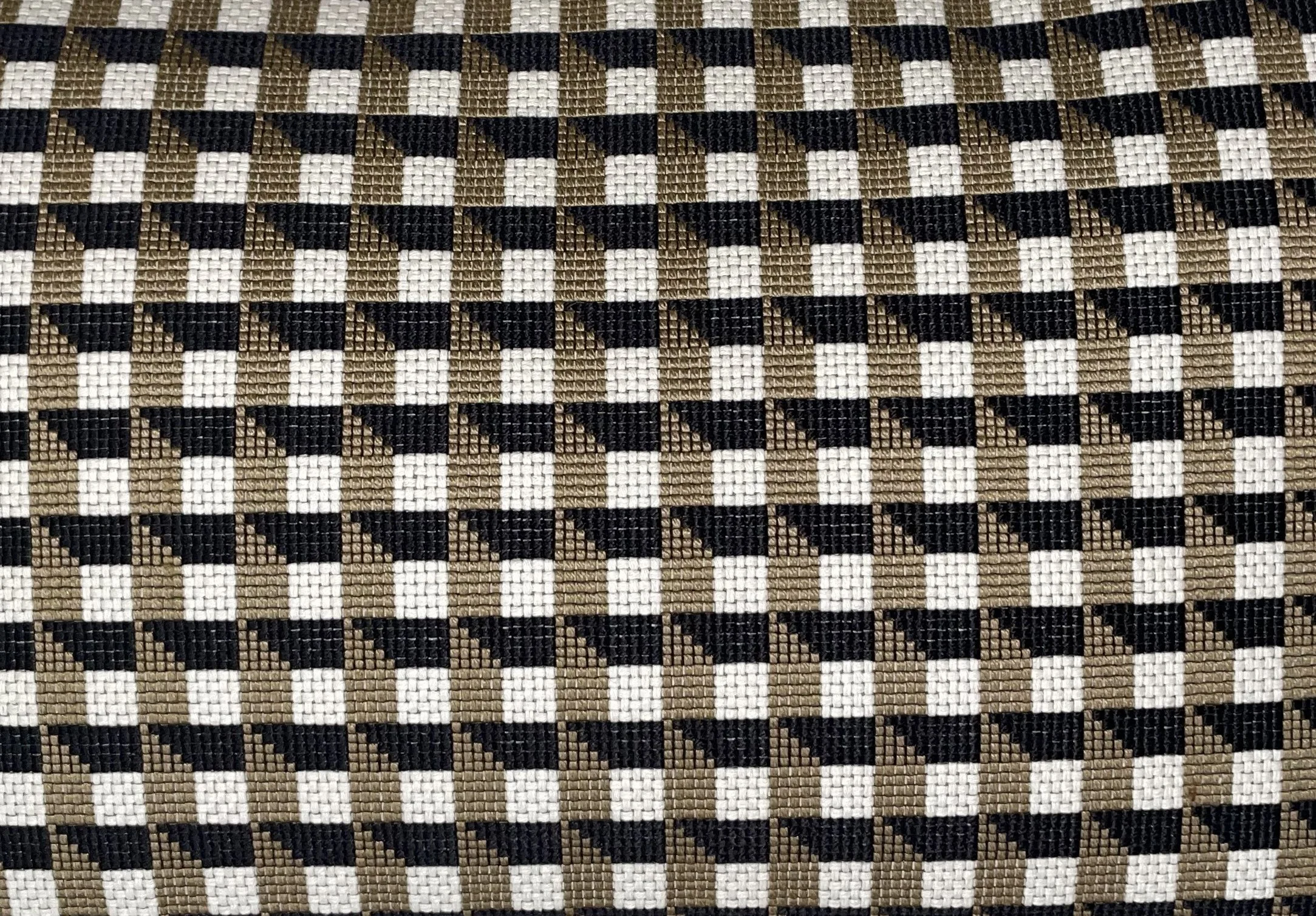 141-3859 Gaetano-Oro fabric.jpg