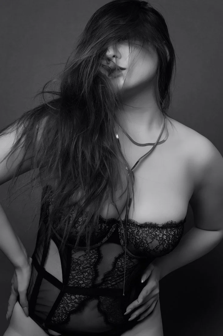 Boudoir photo session London