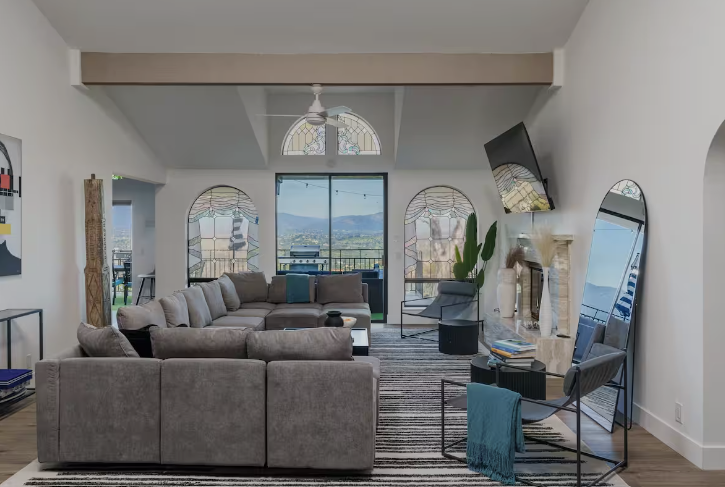 Living Area.png