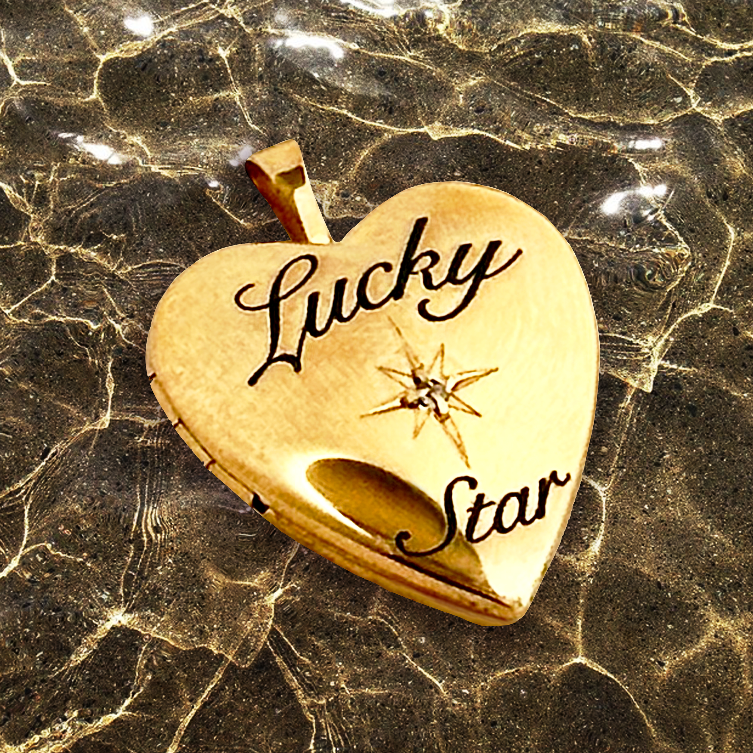 lndjune15-locket5.png